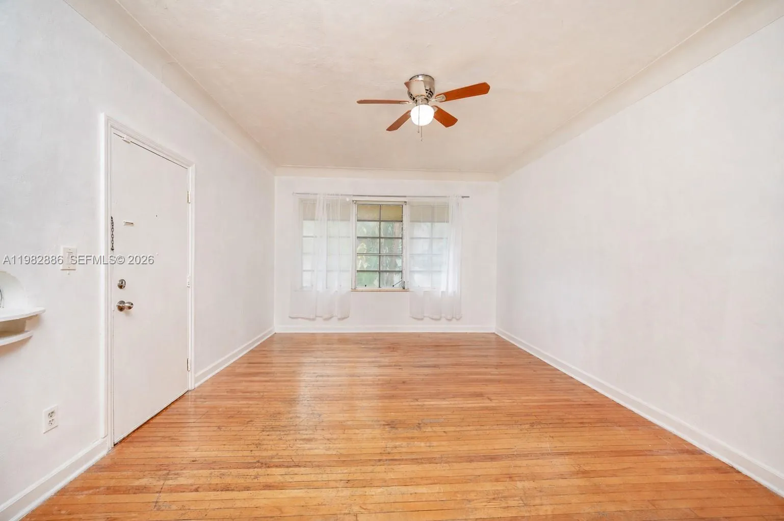 830 Euclid Ave 8, Miami Beach, Florida 33139, Miami Beach, Florida 33139, ,1 BathroomBathrooms,Residential Lease,For Rent,830 Euclid Ave 8, Miami Beach, Florida 33139,A11982886