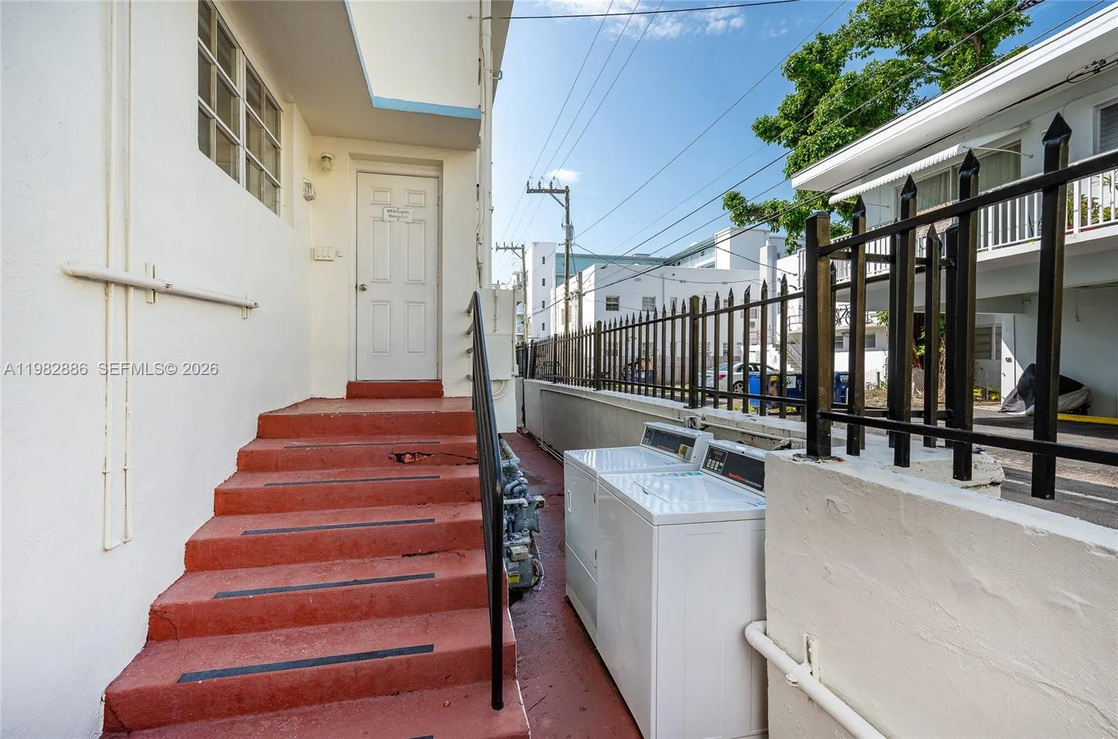 830 Euclid Ave 8, Miami Beach, Florida 33139, Miami Beach, Florida 33139, ,1 BathroomBathrooms,Residential Lease,For Rent,830 Euclid Ave 8, Miami Beach, Florida 33139,A11982886