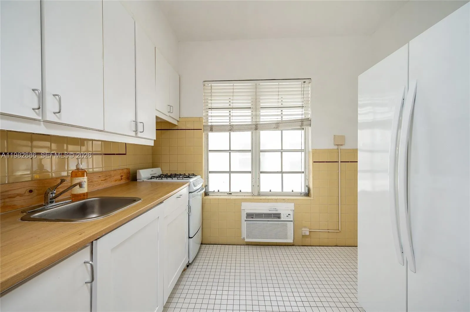 830 Euclid Ave 8, Miami Beach, Florida 33139, Miami Beach, Florida 33139, ,1 BathroomBathrooms,Residential Lease,For Rent,830 Euclid Ave 8, Miami Beach, Florida 33139,A11982886
