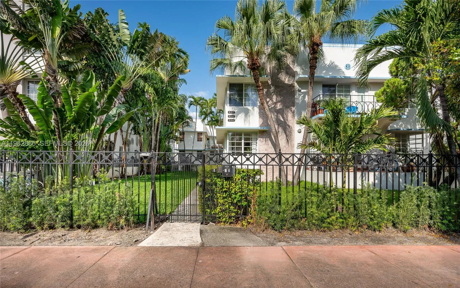 830 Euclid Ave 8, Miami Beach, Florida 33139, Miami Beach, Florida 33139, ,1 BathroomBathrooms,Residential Lease,For Rent,830 Euclid Ave 8, Miami Beach, Florida 33139,A11982886