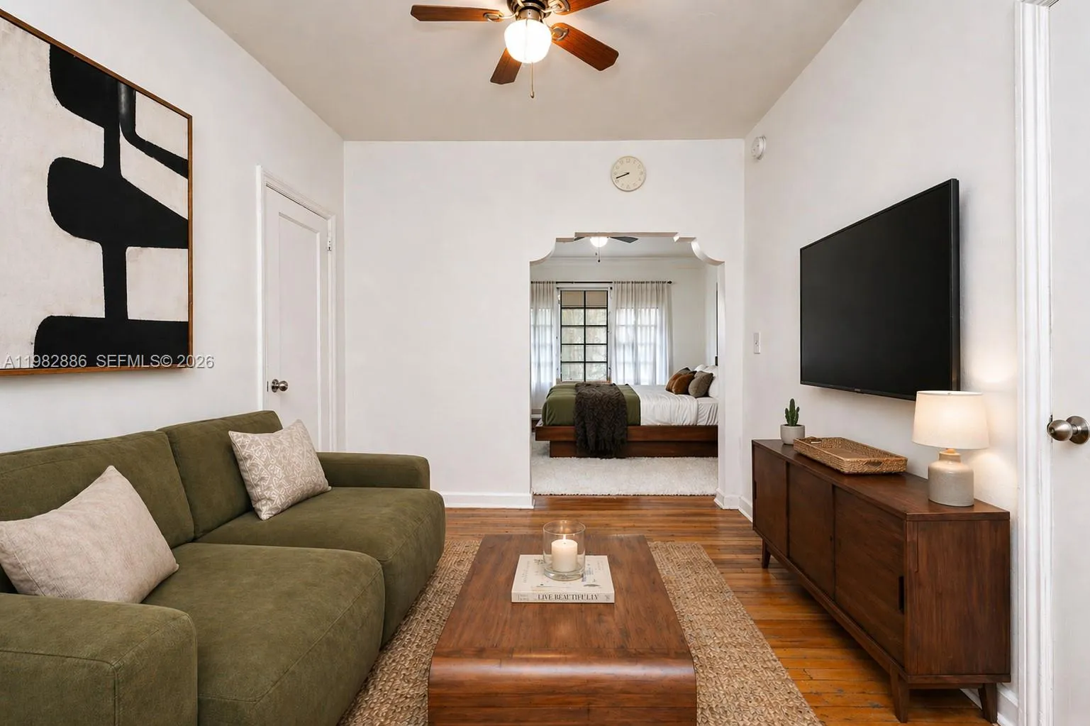 830 Euclid Ave 8, Miami Beach, Florida 33139, Miami Beach, Florida 33139, ,1 BathroomBathrooms,Residential Lease,For Rent,830 Euclid Ave 8, Miami Beach, Florida 33139,A11982886