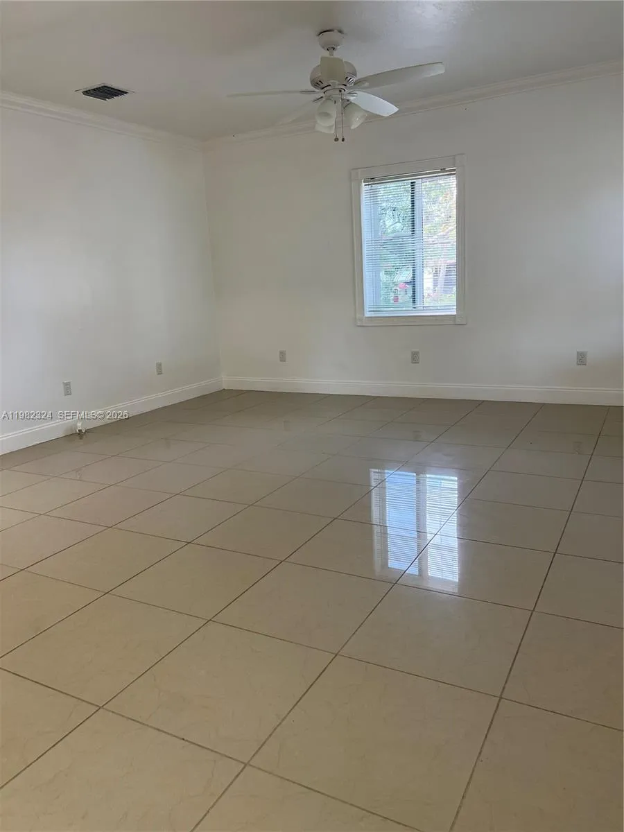 1400 Ne 175th St, North Miami Beach, Florida 33162, North Miami Beach, Florida 33162, 3 Bedrooms Bedrooms, ,2 BathroomsBathrooms,Residential Lease,For Rent,1400 Ne 175th St, North Miami Beach, Florida 33162,A11982324