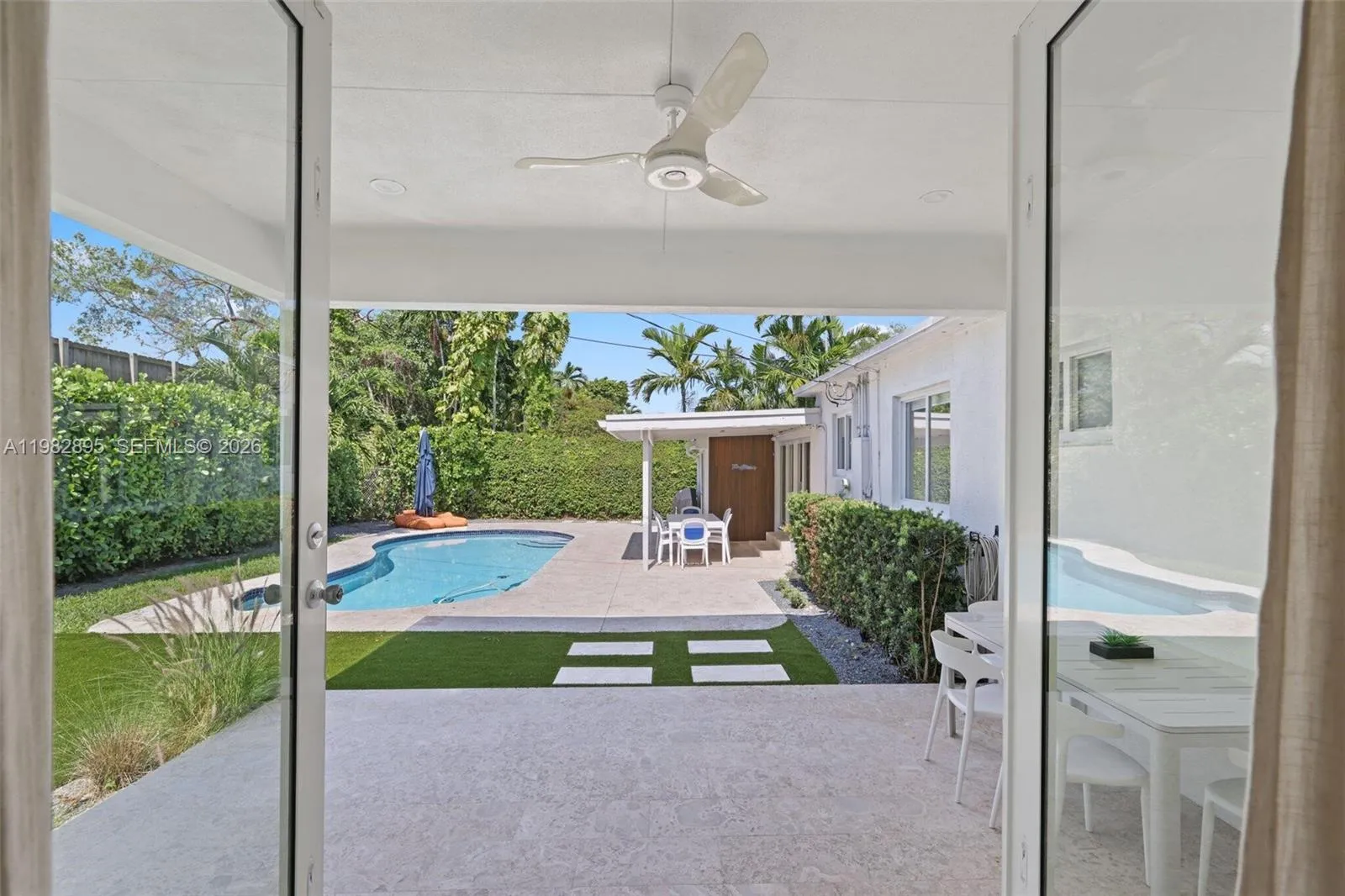 5830 Sw 51st Ter, Miami, Florida 33155, Miami, Florida 33155, 4 Bedrooms Bedrooms, 3 Rooms Rooms,3 BathroomsBathrooms,Residential,For Sale,5830 Sw 51st Ter, Miami, Florida 33155,A11982895