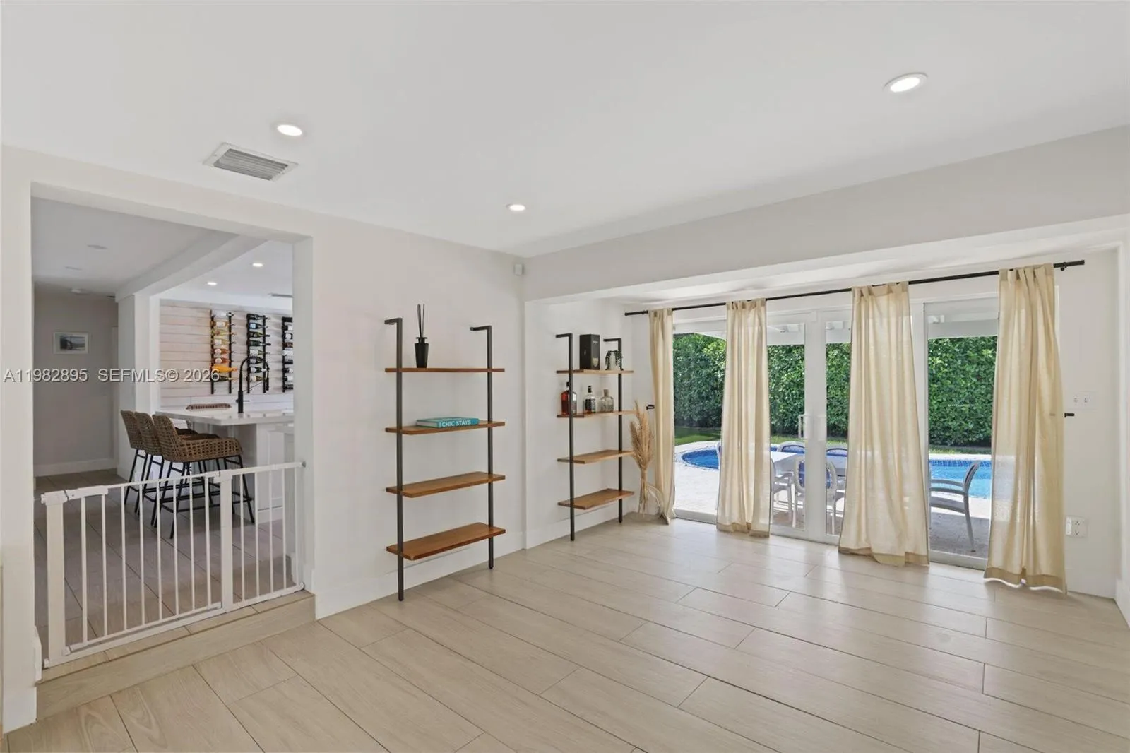 5830 Sw 51st Ter, Miami, Florida 33155, Miami, Florida 33155, 4 Bedrooms Bedrooms, 3 Rooms Rooms,3 BathroomsBathrooms,Residential,For Sale,5830 Sw 51st Ter, Miami, Florida 33155,A11982895