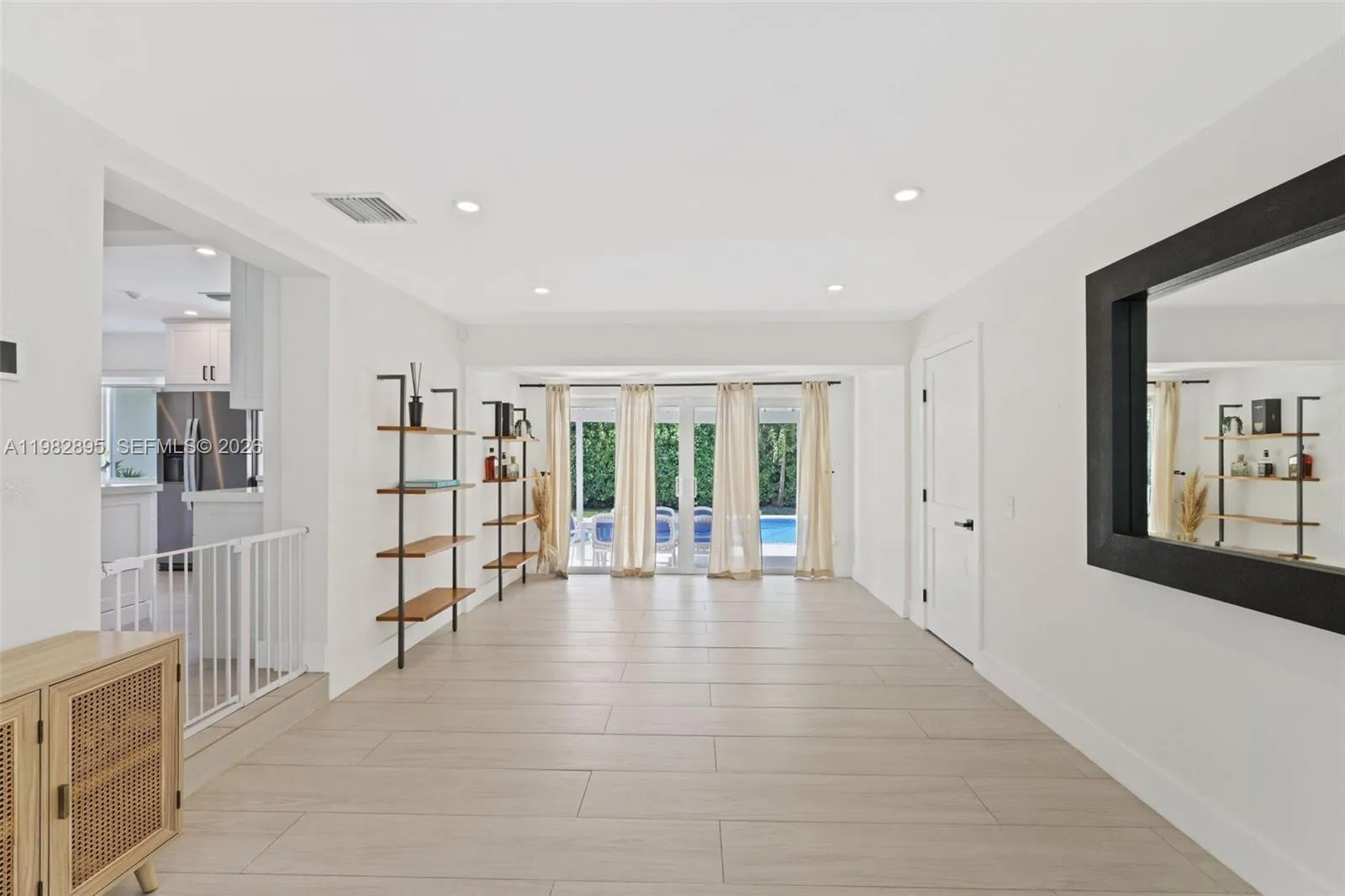 5830 Sw 51st Ter, Miami, Florida 33155, Miami, Florida 33155, 4 Bedrooms Bedrooms, 3 Rooms Rooms,3 BathroomsBathrooms,Residential,For Sale,5830 Sw 51st Ter, Miami, Florida 33155,A11982895