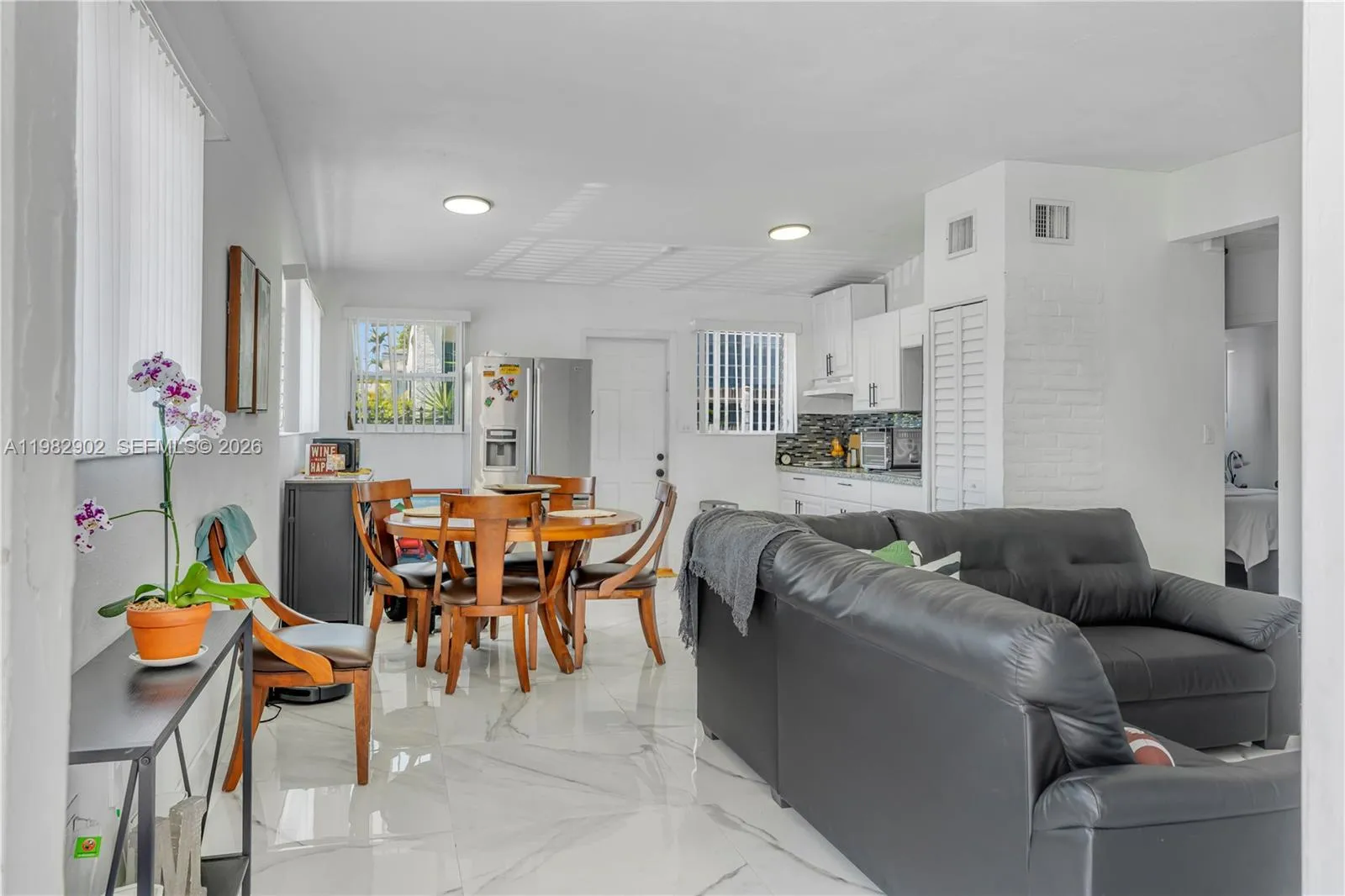 250 Nw 34th Ave, Miami, Florida 33125, Miami, Florida 33125, ,Residential Income,For Sale,250 Nw 34th Ave, Miami, Florida 33125,A11982902