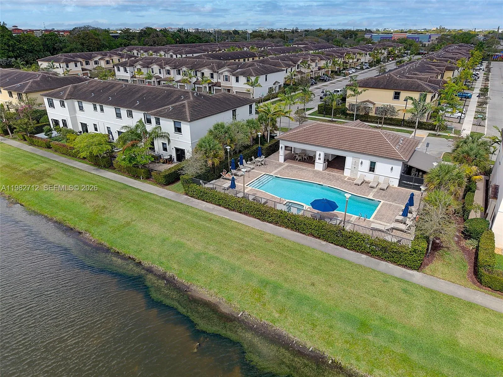 4665 Caspian Way, Davie, Florida 33314, Davie, Florida 33314, 3 Bedrooms Bedrooms, ,2 BathroomsBathrooms,Residential,For Sale,4665 Caspian Way, Davie, Florida 33314,A11982712