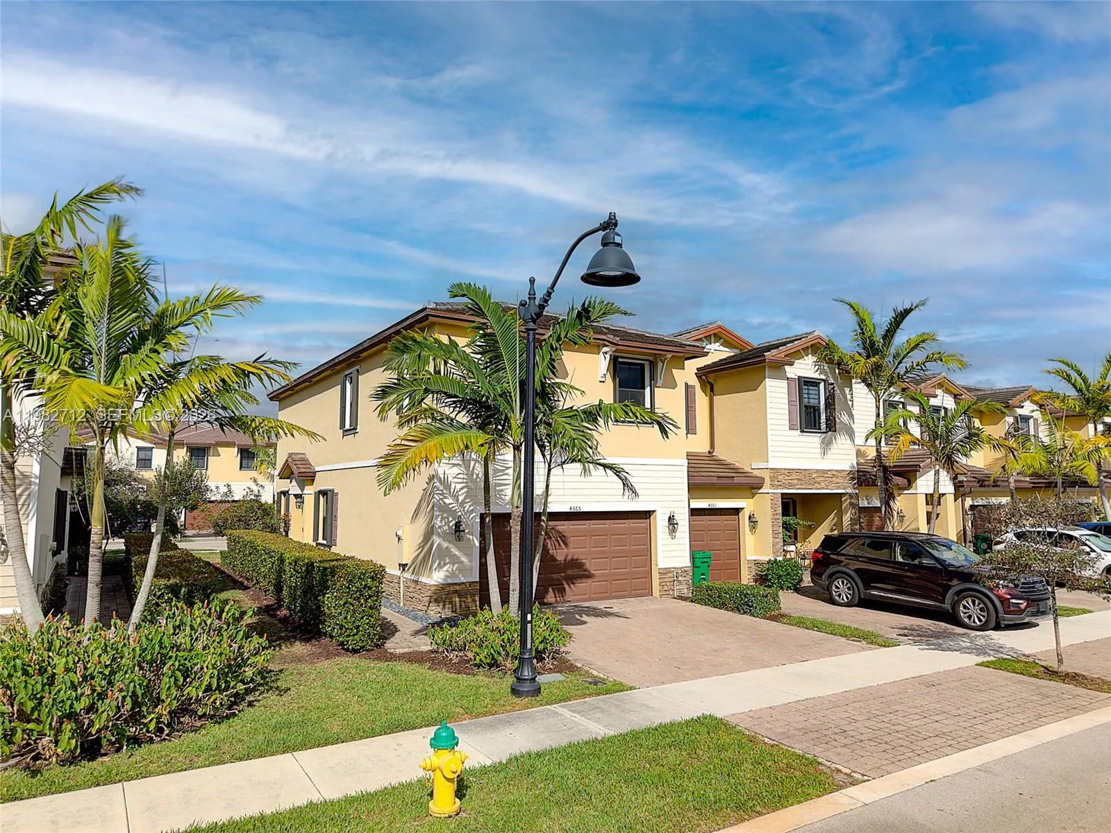 4665 Caspian Way, Davie, Florida 33314, Davie, Florida 33314, 3 Bedrooms Bedrooms, ,2 BathroomsBathrooms,Residential,For Sale,4665 Caspian Way, Davie, Florida 33314,A11982712