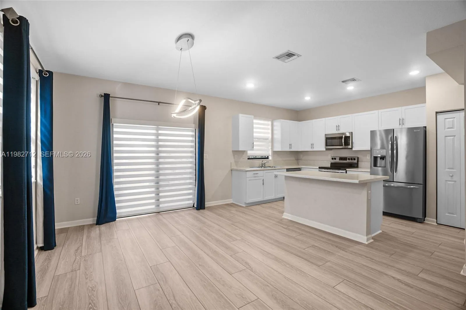 4665 Caspian Way, Davie, Florida 33314, Davie, Florida 33314, 3 Bedrooms Bedrooms, ,2 BathroomsBathrooms,Residential,For Sale,4665 Caspian Way, Davie, Florida 33314,A11982712