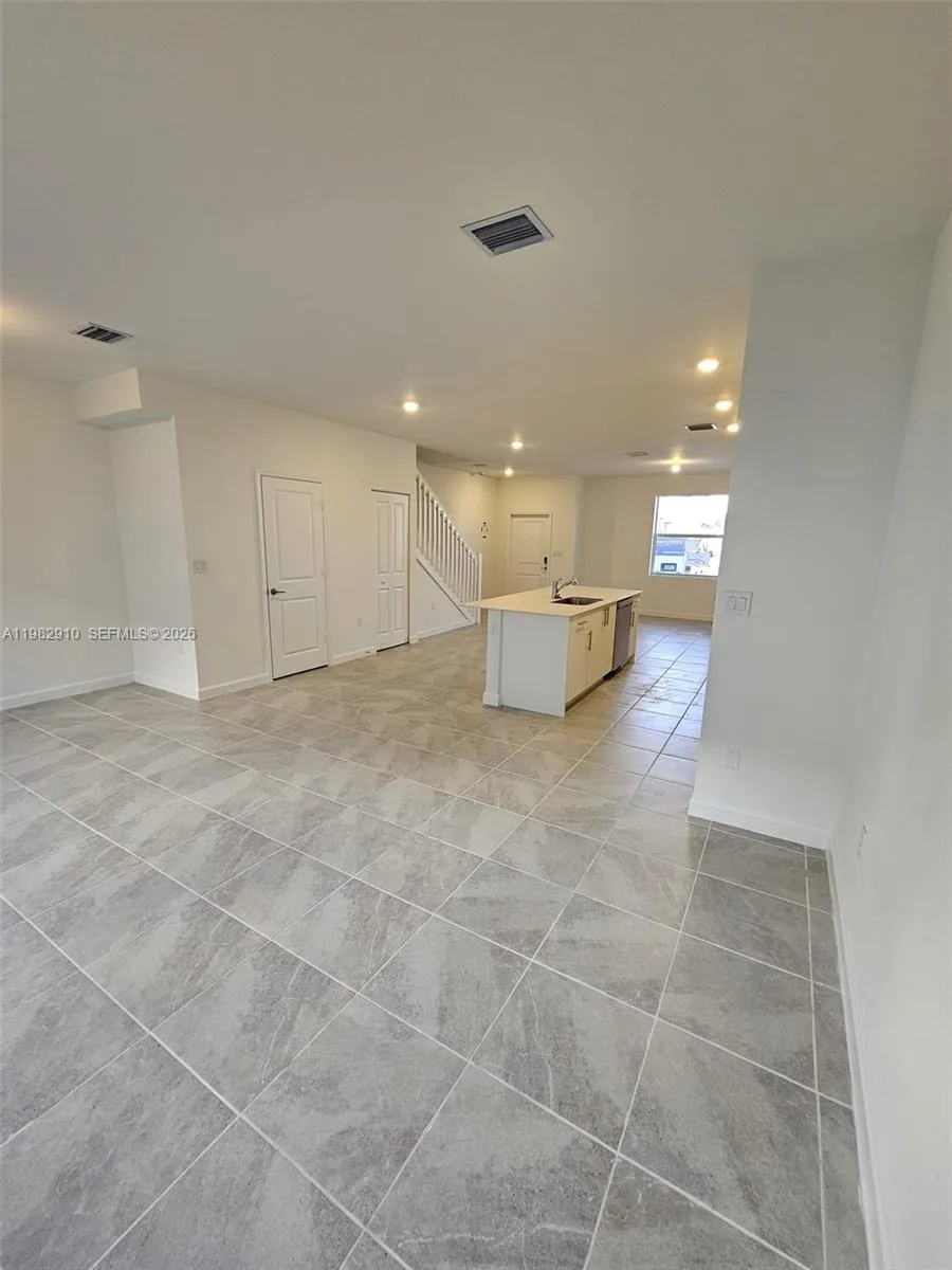 1148 Se 2nd St, Florida City, Florida 33034, Florida City, Florida 33034, ,Residential Income,For Sale,1148 Se 2nd St, Florida City, Florida 33034,A11982910