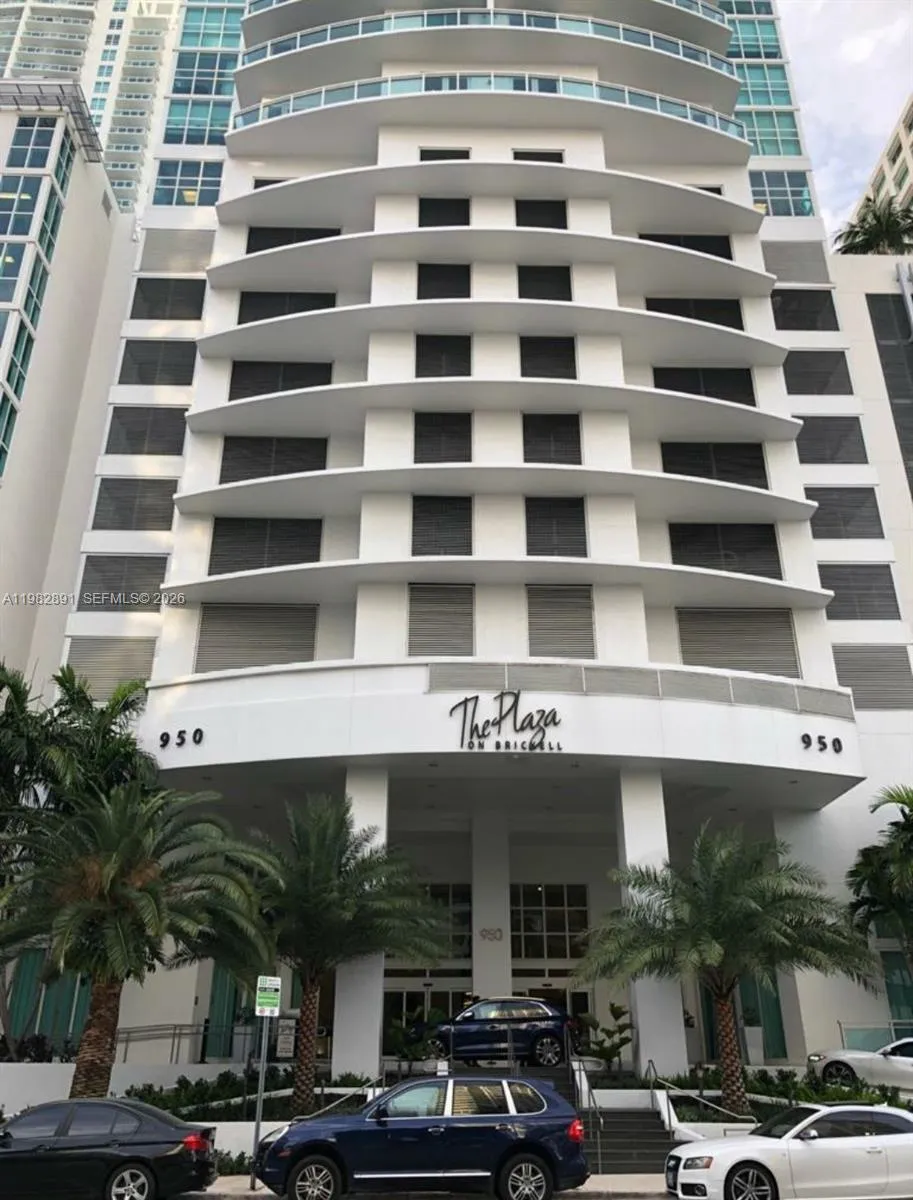 950 N Brickell Bay Dr 3002, Miami, Florida 33131, Miami, Florida 33131, 1 Bedroom Bedrooms, ,1 BathroomBathrooms,Residential,For Sale,950 N Brickell Bay Dr 3002, Miami, Florida 33131,A11982891