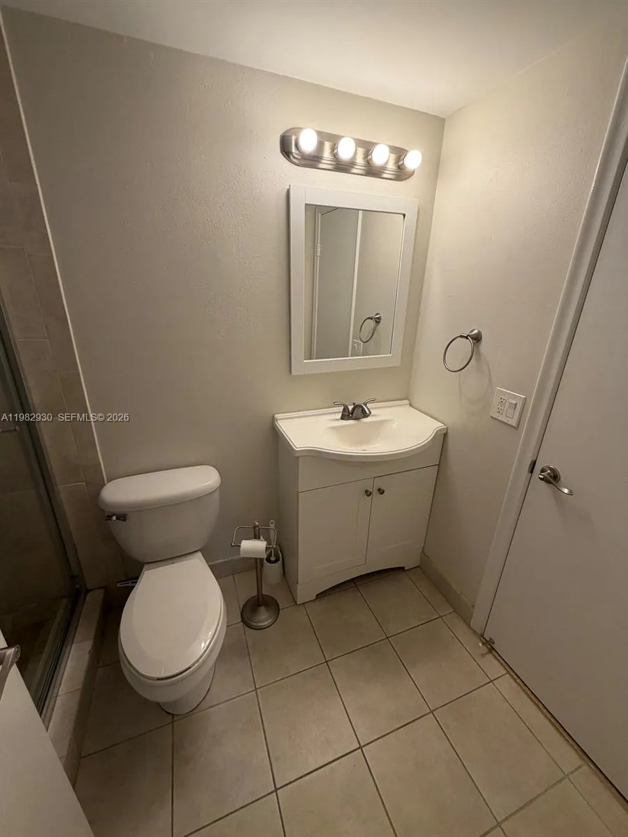 7845 Camino Real #o-213, Miami, Florida 33143, Miami, Florida 33143, 1 Bedroom Bedrooms, ,1 BathroomBathrooms,Residential Lease,For Rent,7845 Camino Real #o-213, Miami, Florida 33143,A11982930