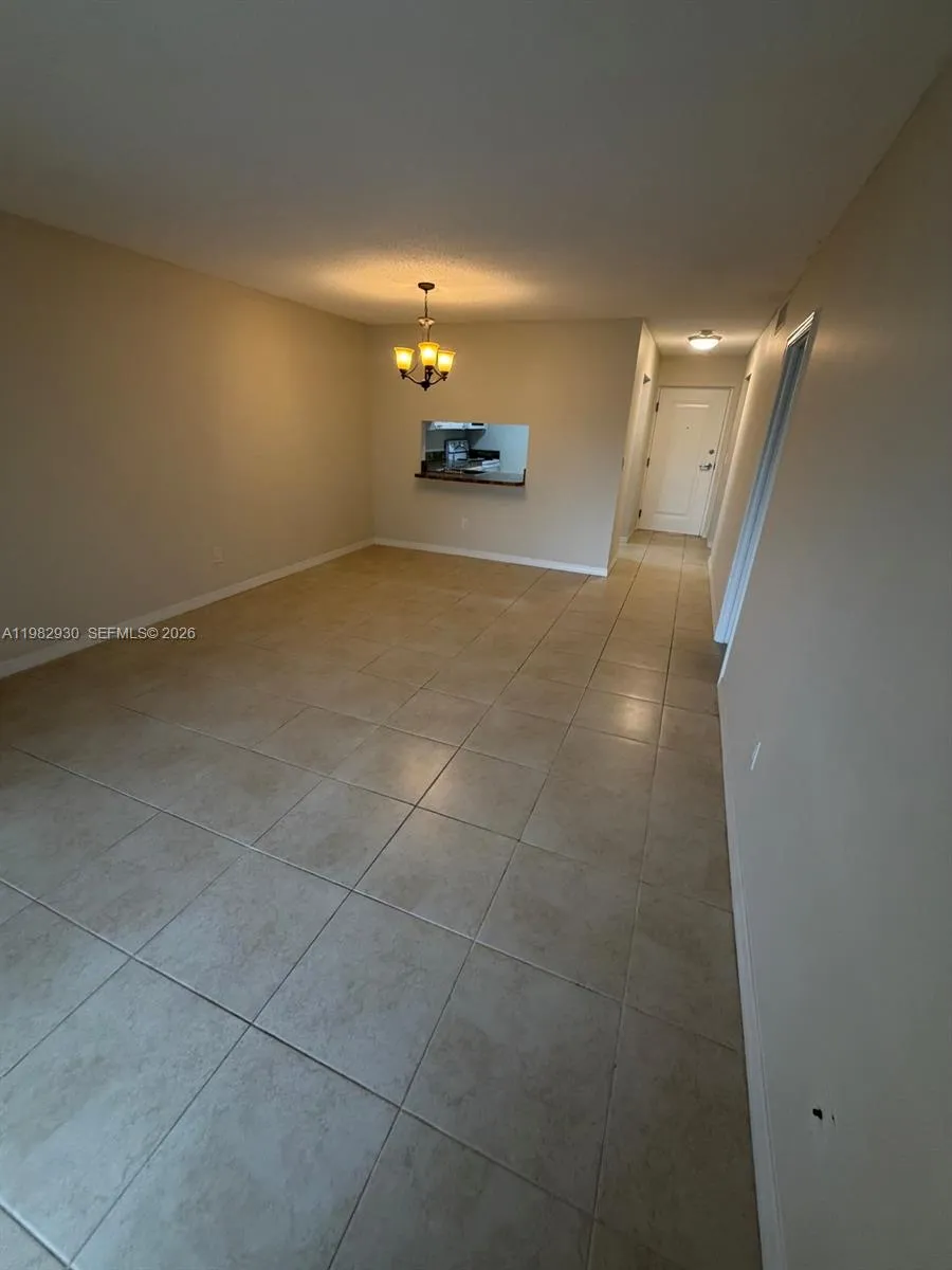7845 Camino Real #o-213, Miami, Florida 33143, Miami, Florida 33143, 1 Bedroom Bedrooms, ,1 BathroomBathrooms,Residential Lease,For Rent,7845 Camino Real #o-213, Miami, Florida 33143,A11982930