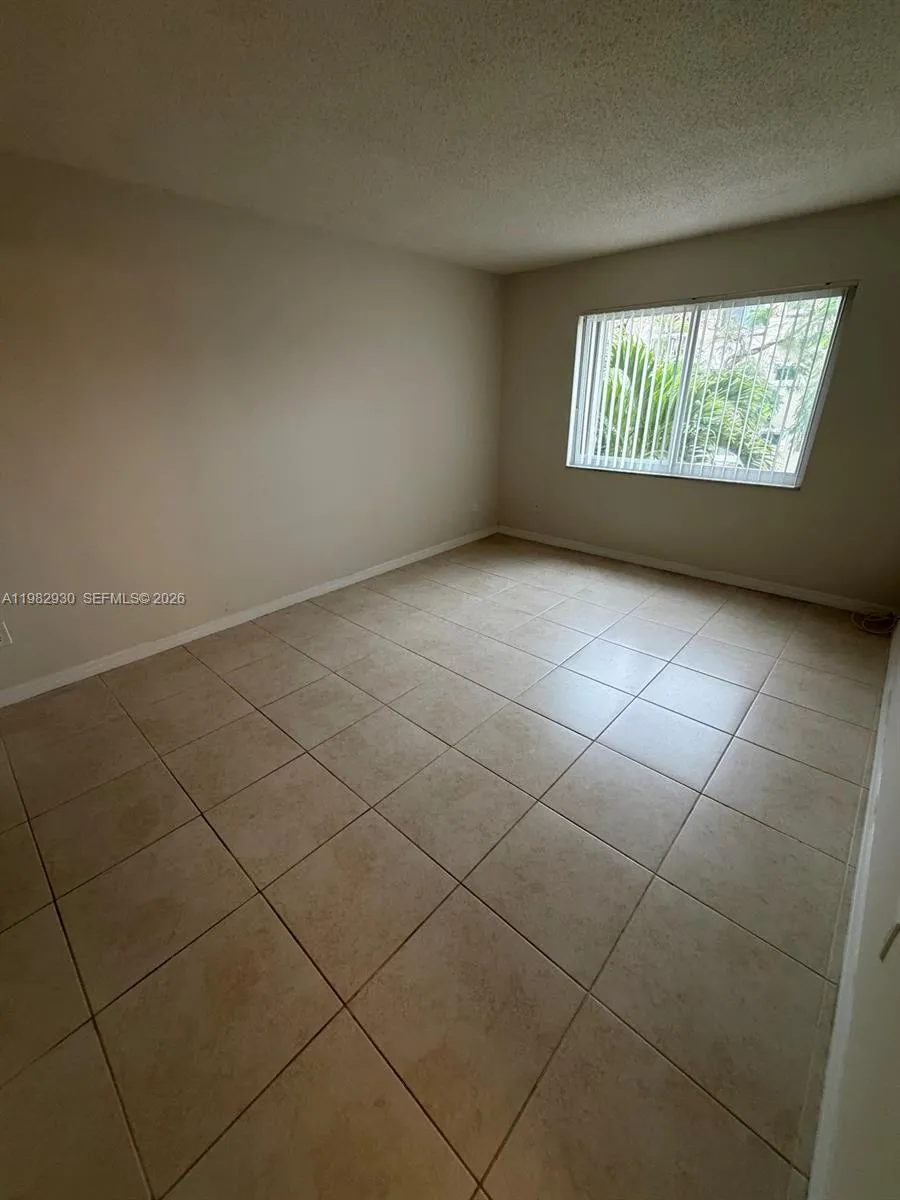 7845 Camino Real #o-213, Miami, Florida 33143, Miami, Florida 33143, 1 Bedroom Bedrooms, ,1 BathroomBathrooms,Residential Lease,For Rent,7845 Camino Real #o-213, Miami, Florida 33143,A11982930