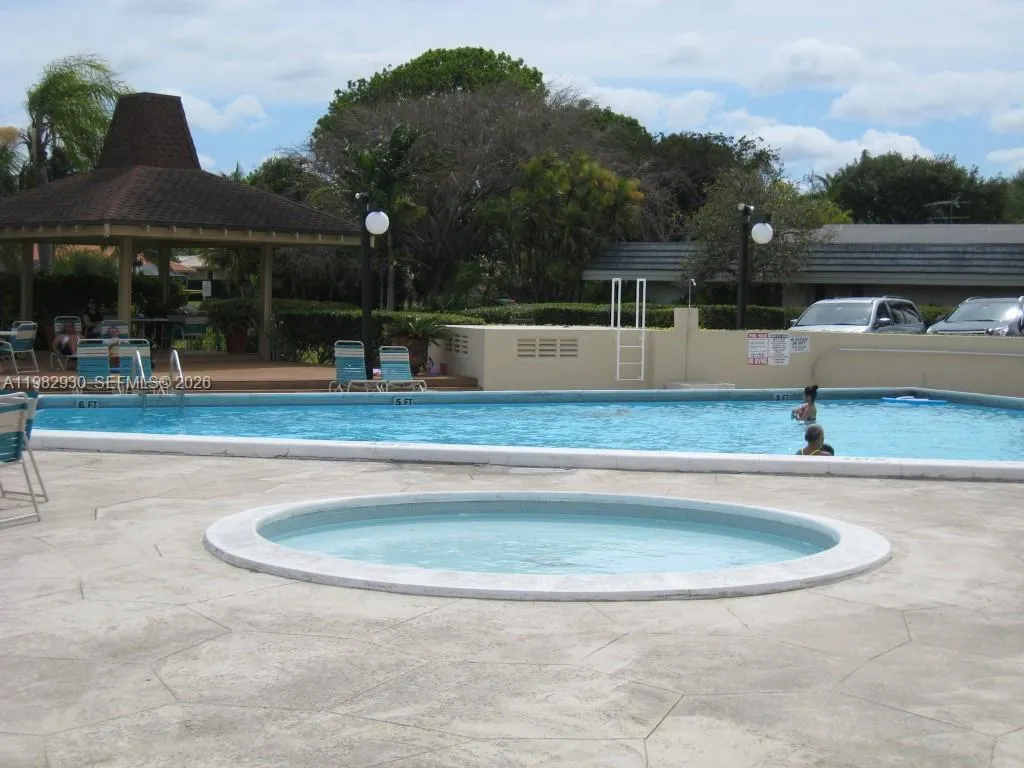 7845 Camino Real #o-213, Miami, Florida 33143, Miami, Florida 33143, 1 Bedroom Bedrooms, ,1 BathroomBathrooms,Residential Lease,For Rent,7845 Camino Real #o-213, Miami, Florida 33143,A11982930