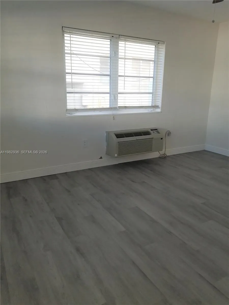 7510 Carlyle Ave 1, Miami Beach, Florida 33141, Miami Beach, Florida 33141, 1 Bedroom Bedrooms, ,1 BathroomBathrooms,Residential Lease,For Rent,7510 Carlyle Ave 1, Miami Beach, Florida 33141,A11982936