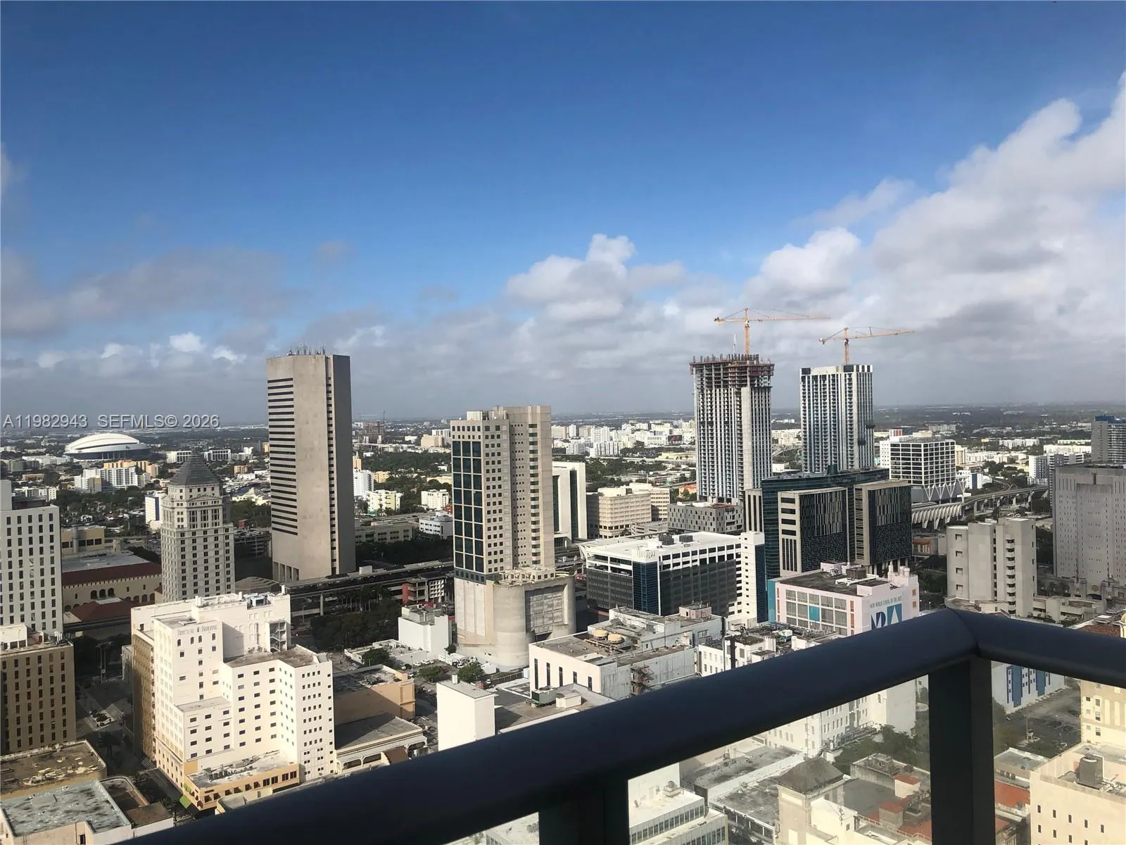 151 Se 1 St Ph 10, Miami, Florida 33131, Miami, Florida 33131, 1 Bedroom Bedrooms, ,1 BathroomBathrooms,Residential Lease,For Rent,151 Se 1 St Ph 10, Miami, Florida 33131,A11982943