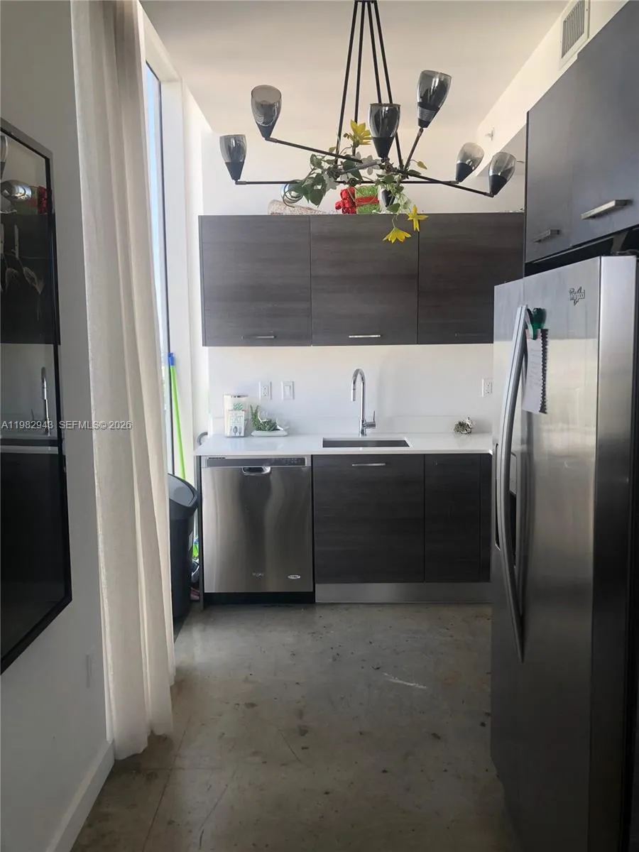 151 Se 1 St Ph 10, Miami, Florida 33131, Miami, Florida 33131, 1 Bedroom Bedrooms, ,1 BathroomBathrooms,Residential Lease,For Rent,151 Se 1 St Ph 10, Miami, Florida 33131,A11982943