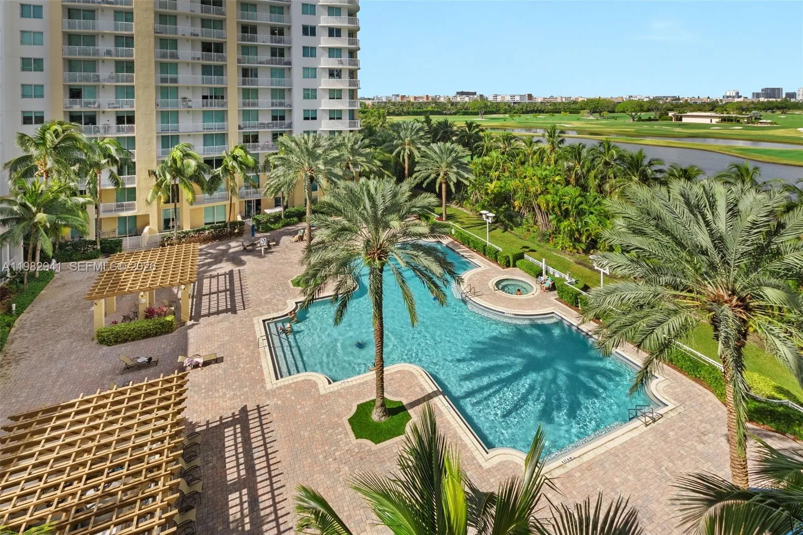 1755 E Hallandale Beach Blvd 501e, Hallandale Beac, Hallandale Beach, Florida 33009, 1 Bedroom Bedrooms, ,1 BathroomBathrooms,Residential,For Sale,1755 E Hallandale Beach Blvd 501e, Hallandale Beac,A11982941