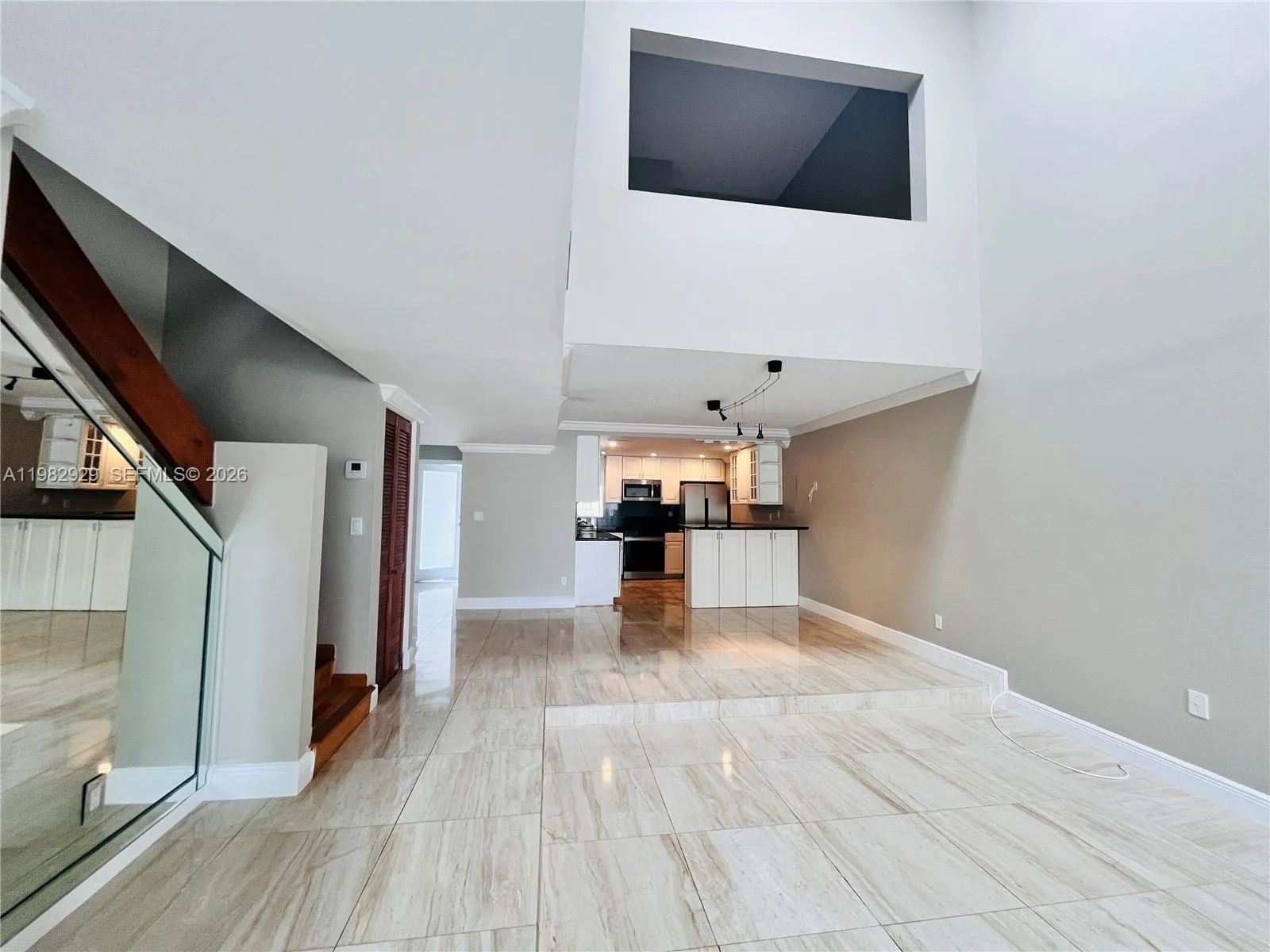 LIVING AREA / DINING AREA