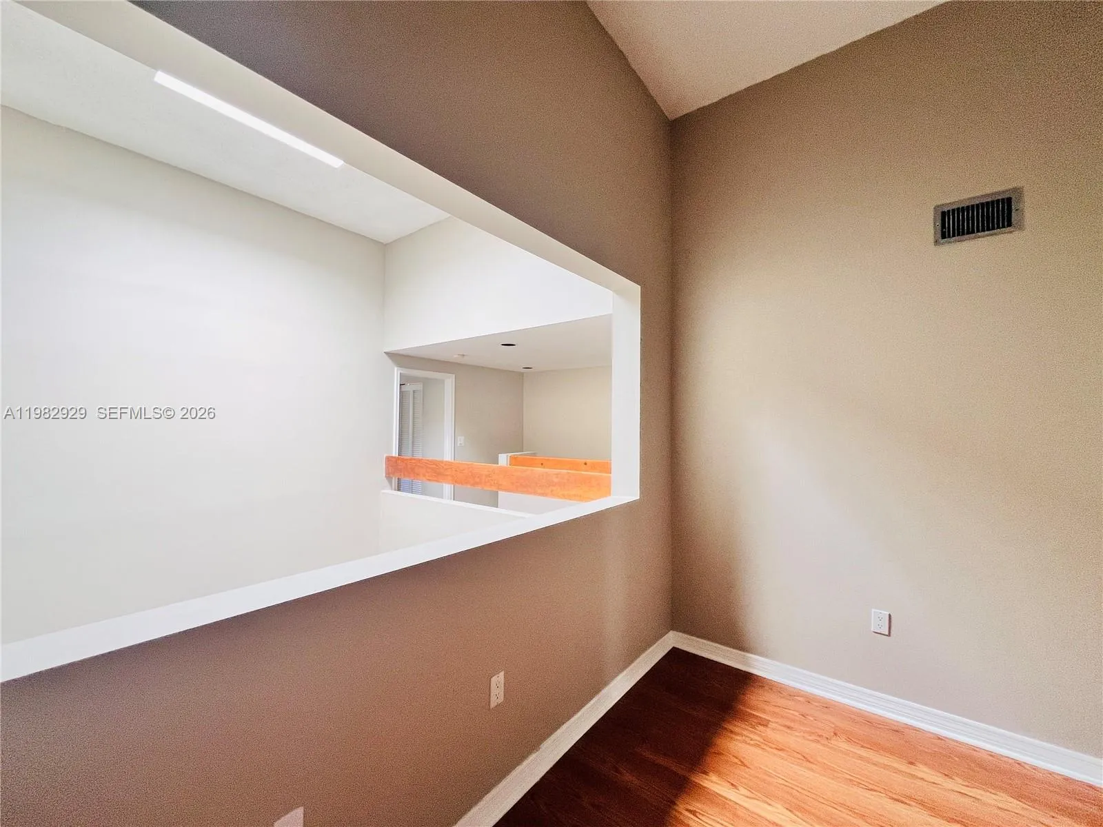 GUEST BEDROOM / LOFT/ OFFICE #2