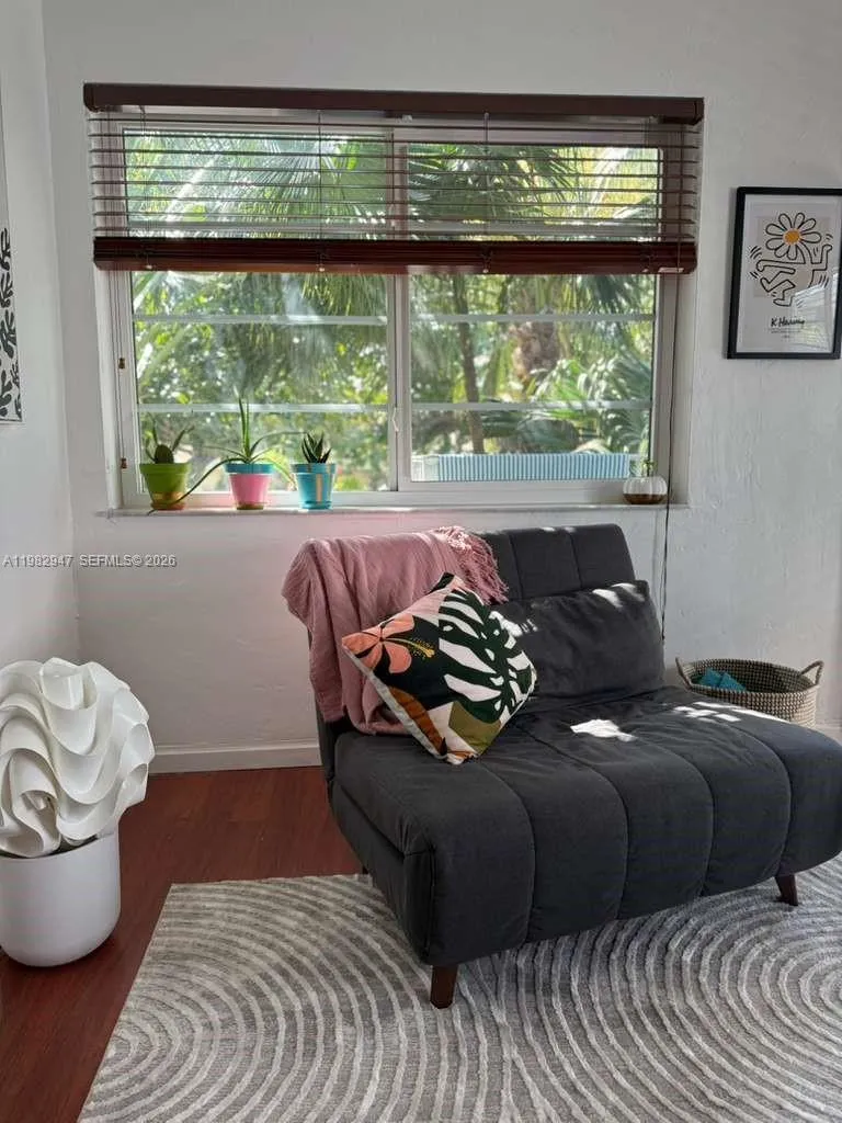 901 Meridian Ave 201, Miami Beach, Florida 33139, Miami Beach, Florida 33139, 1 Bedroom Bedrooms, ,1 BathroomBathrooms,Residential Lease,For Rent,901 Meridian Ave 201, Miami Beach, Florida 33139,A11982947