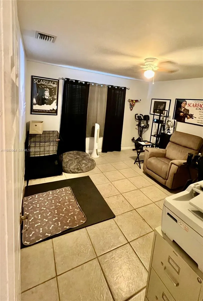 Wilton Manors, Florida 33305, 2 Bedrooms Bedrooms, ,2 BathroomsBathrooms,Residential Lease,For Rent,A11982964