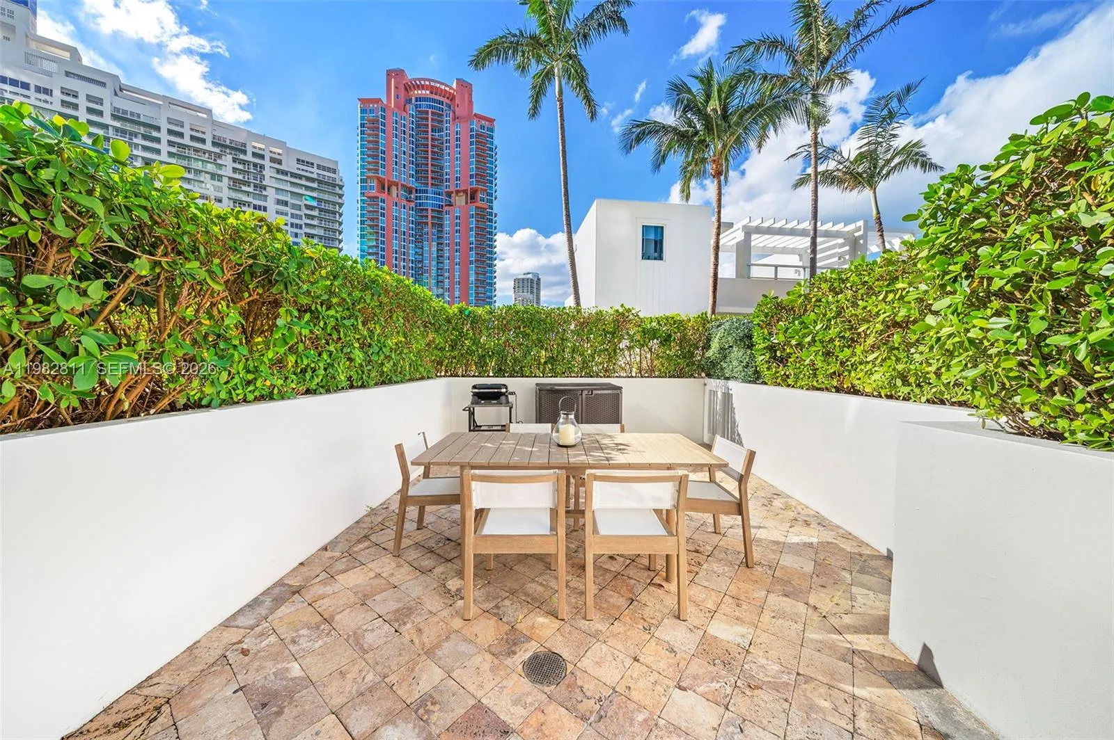 50 S Pointe Dr 509, Miami Beach, Florida 33139, Miami Beach, Florida 33139, ,1 BathroomBathrooms,Residential,For Sale,50 S Pointe Dr 509, Miami Beach, Florida 33139,A11982811