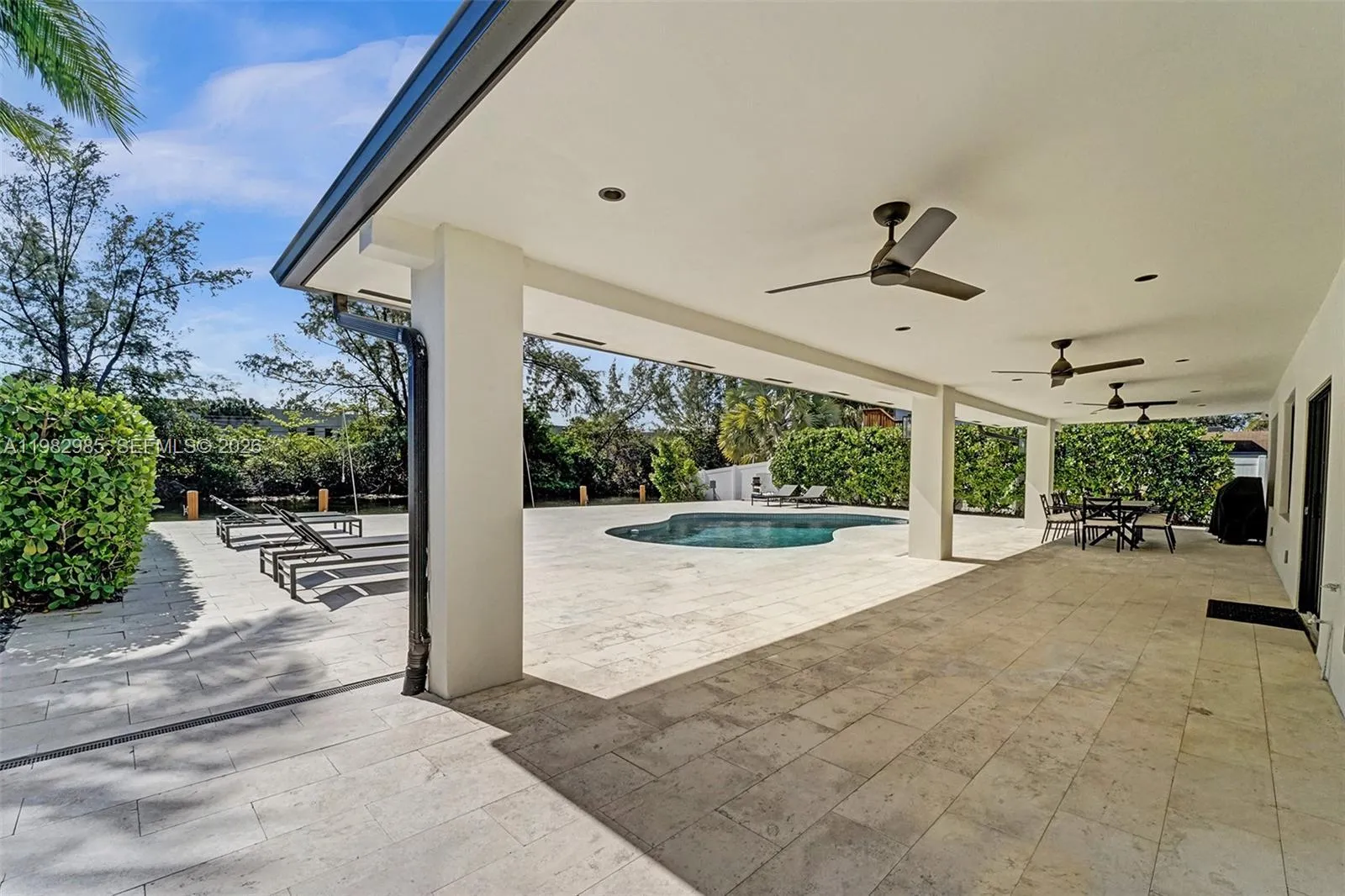 915 Nw 7th St, Dania Beach, Florida 33004, Dania Beach, Florida 33004, 4 Bedrooms Bedrooms, ,3 BathroomsBathrooms,Residential Lease,For Rent,915 Nw 7th St, Dania Beach, Florida 33004,A11982985