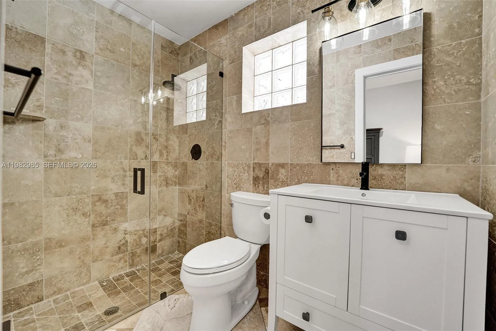 915 Nw 7th St, Dania Beach, Florida 33004, Dania Beach, Florida 33004, 4 Bedrooms Bedrooms, ,3 BathroomsBathrooms,Residential Lease,For Rent,915 Nw 7th St, Dania Beach, Florida 33004,A11982985