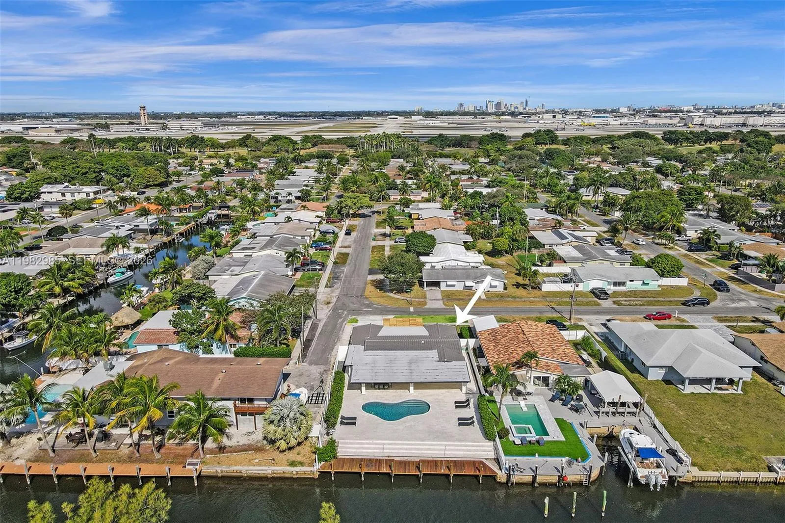 915 Nw 7th St, Dania Beach, Florida 33004, Dania Beach, Florida 33004, 4 Bedrooms Bedrooms, ,3 BathroomsBathrooms,Residential Lease,For Rent,915 Nw 7th St, Dania Beach, Florida 33004,A11982985
