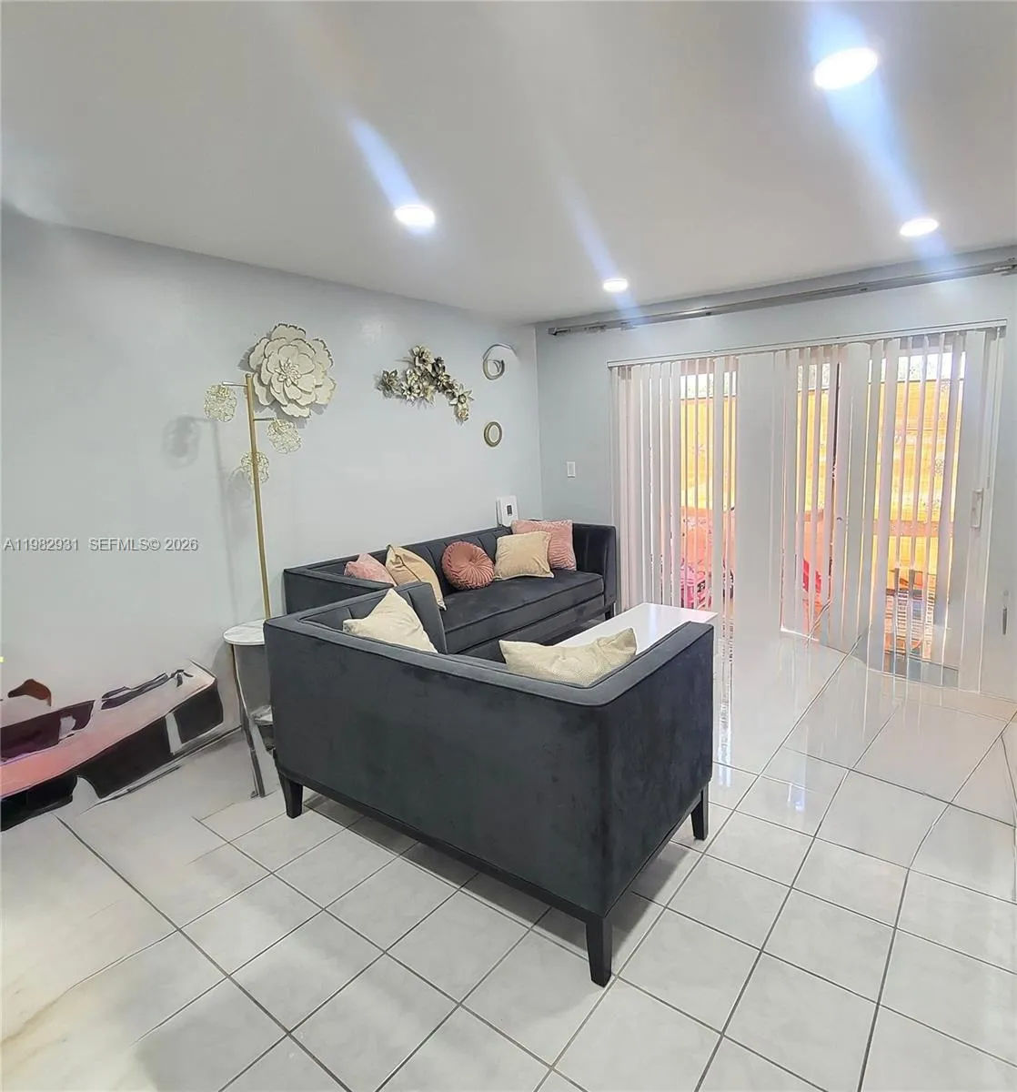 4270 Nw 89th Ave 104, Coral Springs, Florida 33065, Coral Springs, Florida 33065, 2 Bedrooms Bedrooms, ,2 BathroomsBathrooms,Residential,For Sale,4270 Nw 89th Ave 104, Coral Springs, Florida 33065,A11982931