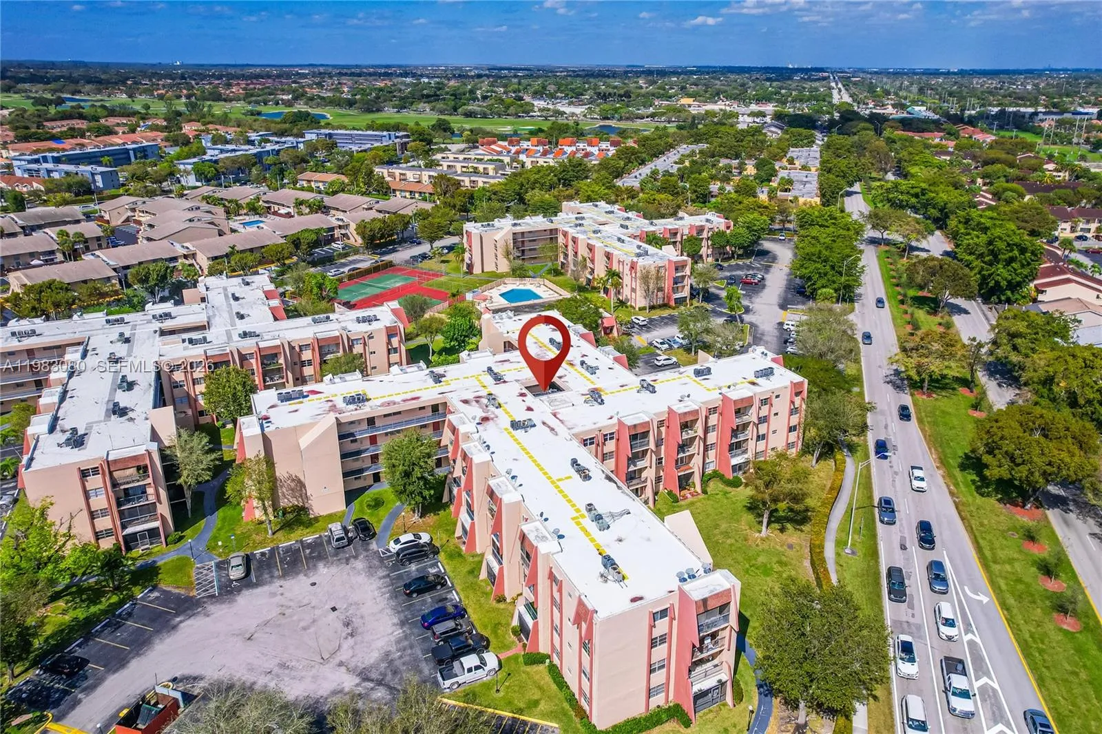 13715 Kendale Lakes Cir A-304, Miami, Florida 3318, Miami, Florida 33183, 3 Bedrooms Bedrooms, ,2 BathroomsBathrooms,Residential Lease,For Rent,13715 Kendale Lakes Cir A-304, Miami, Florida 3318,A11983080
