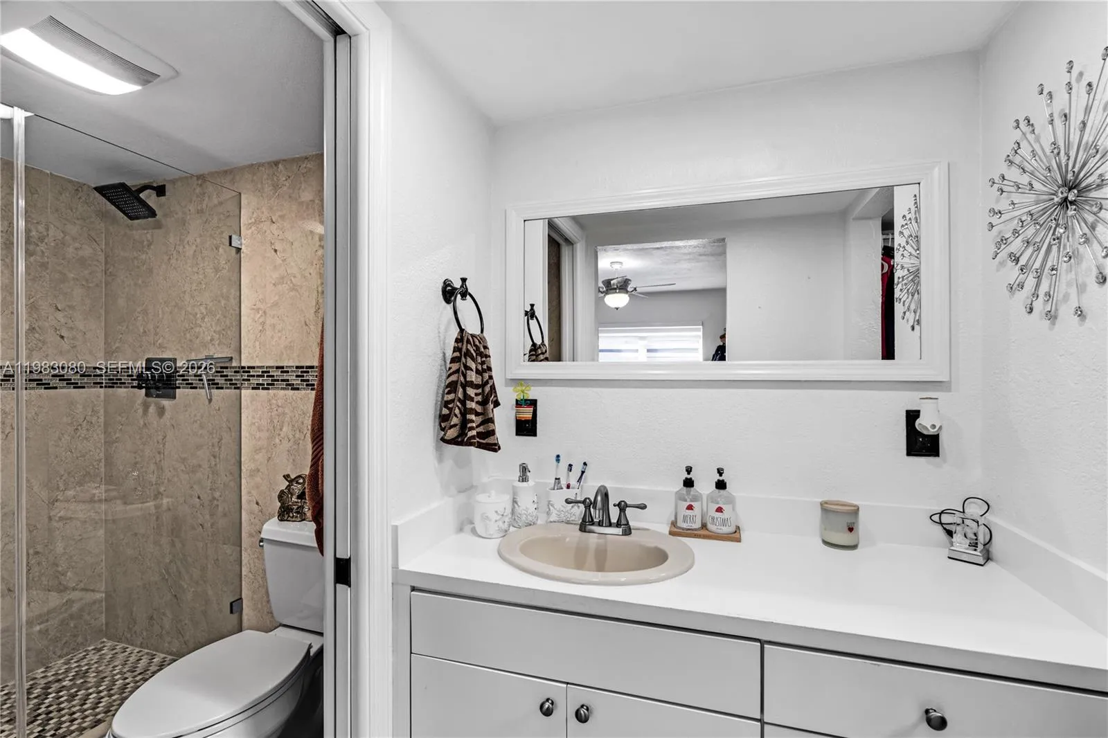 13715 Kendale Lakes Cir A-304, Miami, Florida 3318, Miami, Florida 33183, 3 Bedrooms Bedrooms, ,2 BathroomsBathrooms,Residential Lease,For Rent,13715 Kendale Lakes Cir A-304, Miami, Florida 3318,A11983080