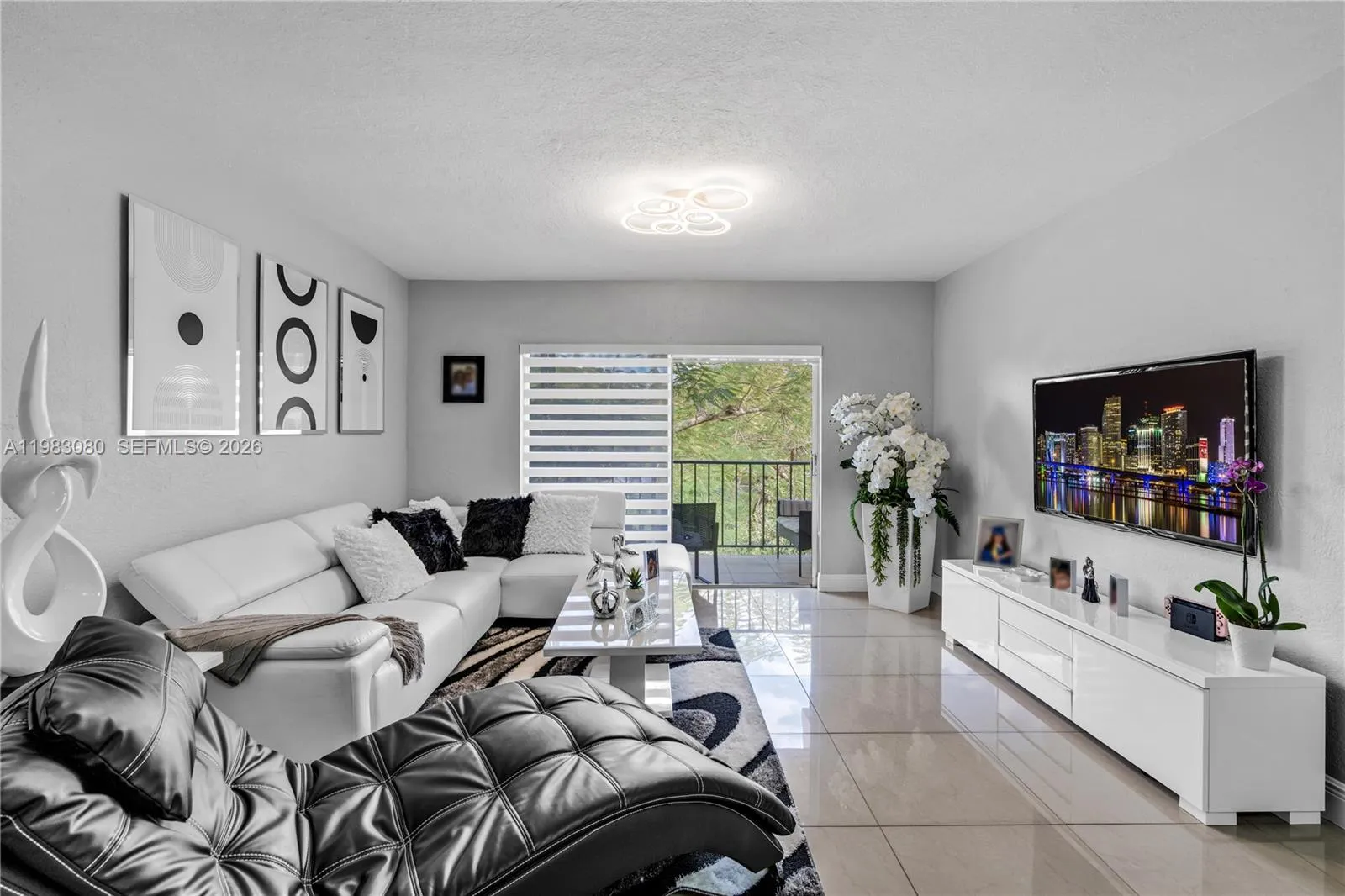 13715 Kendale Lakes Cir A-304, Miami, Florida 3318, Miami, Florida 33183, 3 Bedrooms Bedrooms, ,2 BathroomsBathrooms,Residential Lease,For Rent,13715 Kendale Lakes Cir A-304, Miami, Florida 3318,A11983080