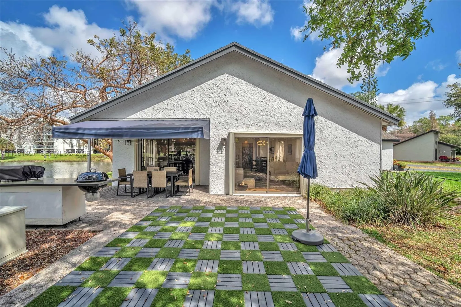 211 Sw 87th Ter, Plantation, Florida 33324, Plantation, Florida 33324, 3 Bedrooms Bedrooms, ,2 BathroomsBathrooms,Residential,For Sale,211 Sw 87th Ter, Plantation, Florida 33324,A11981407