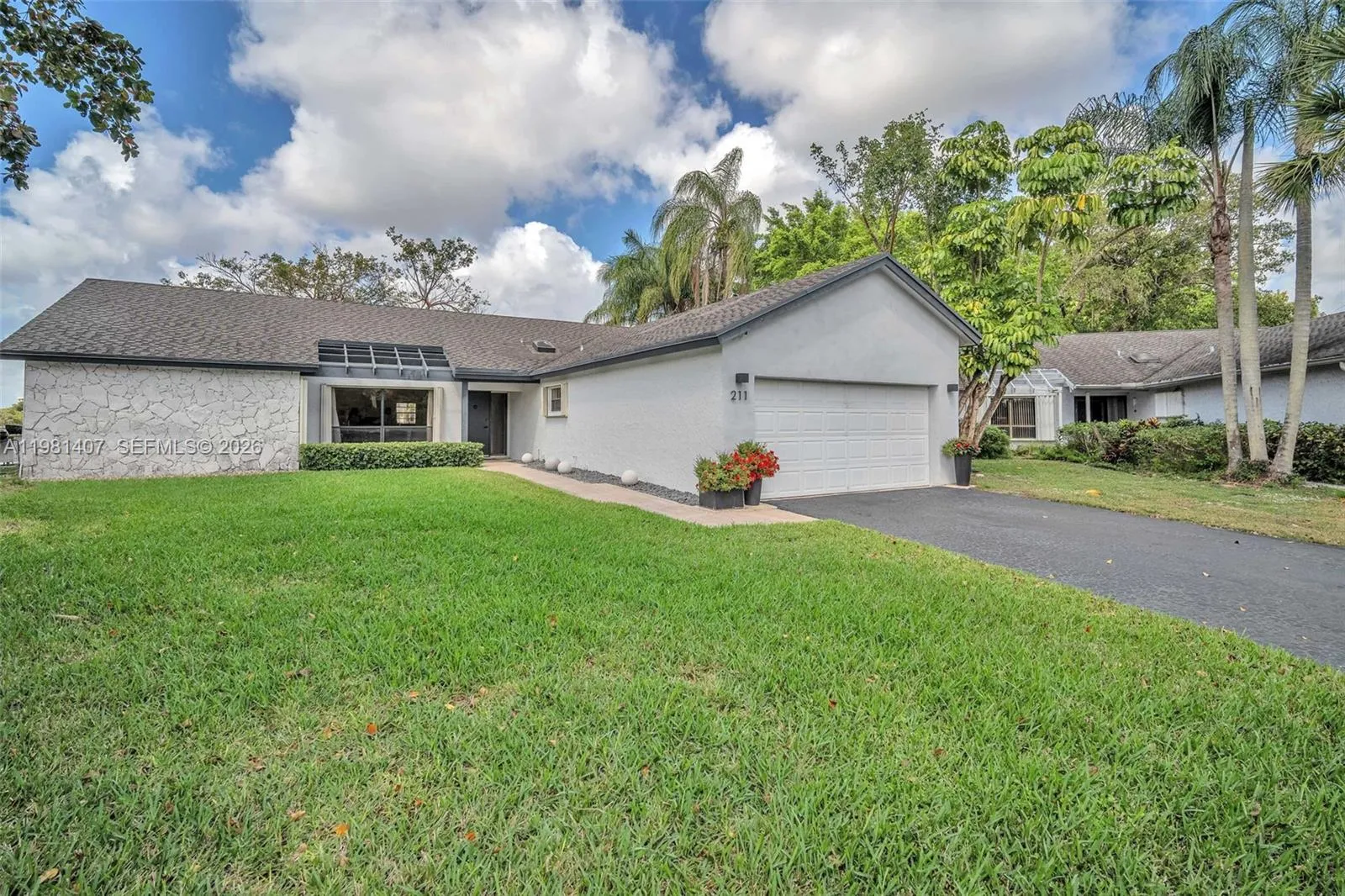 211 Sw 87th Ter, Plantation, Florida 33324, Plantation, Florida 33324, 3 Bedrooms Bedrooms, ,2 BathroomsBathrooms,Residential,For Sale,211 Sw 87th Ter, Plantation, Florida 33324,A11981407