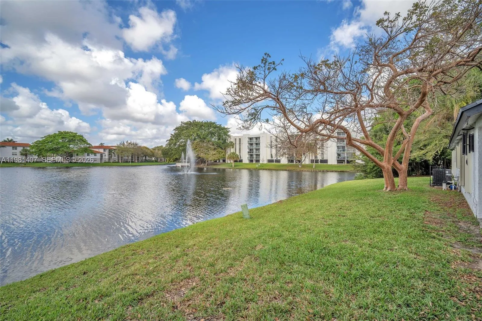 211 Sw 87th Ter, Plantation, Florida 33324, Plantation, Florida 33324, 3 Bedrooms Bedrooms, ,2 BathroomsBathrooms,Residential,For Sale,211 Sw 87th Ter, Plantation, Florida 33324,A11981407