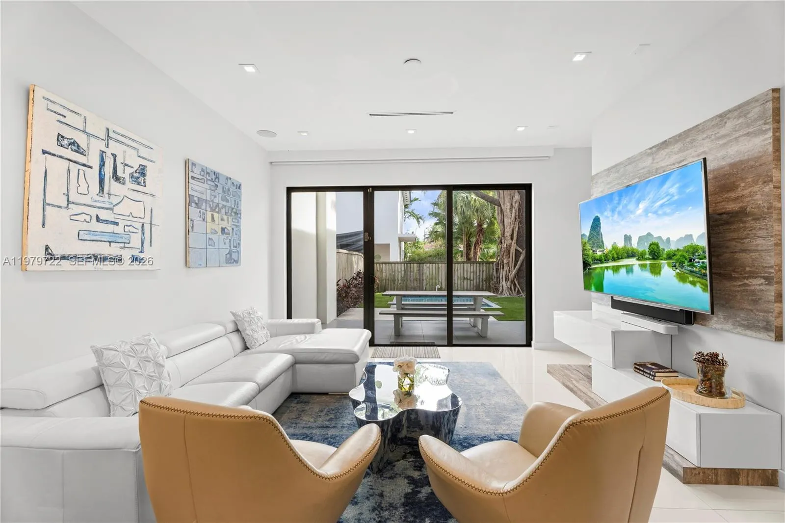 3276 Day Ave 3276, Miami, Florida 33133, Miami, Florida 33133, 3 Bedrooms Bedrooms, ,2 BathroomsBathrooms,Residential Lease,For Rent,3276 Day Ave 3276, Miami, Florida 33133,A11979722