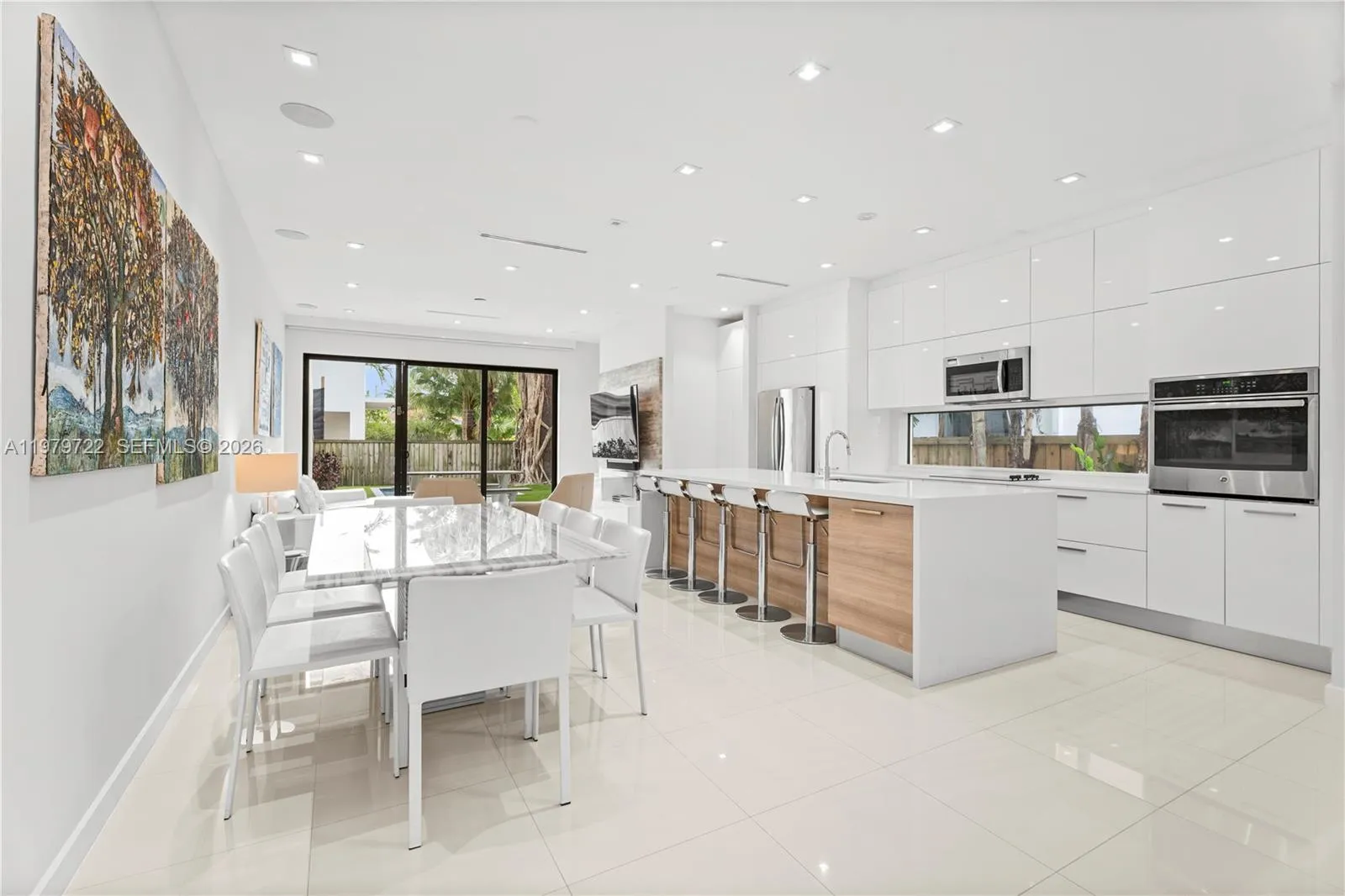 3276 Day Ave 3276, Miami, Florida 33133, Miami, Florida 33133, 3 Bedrooms Bedrooms, ,2 BathroomsBathrooms,Residential Lease,For Rent,3276 Day Ave 3276, Miami, Florida 33133,A11979722