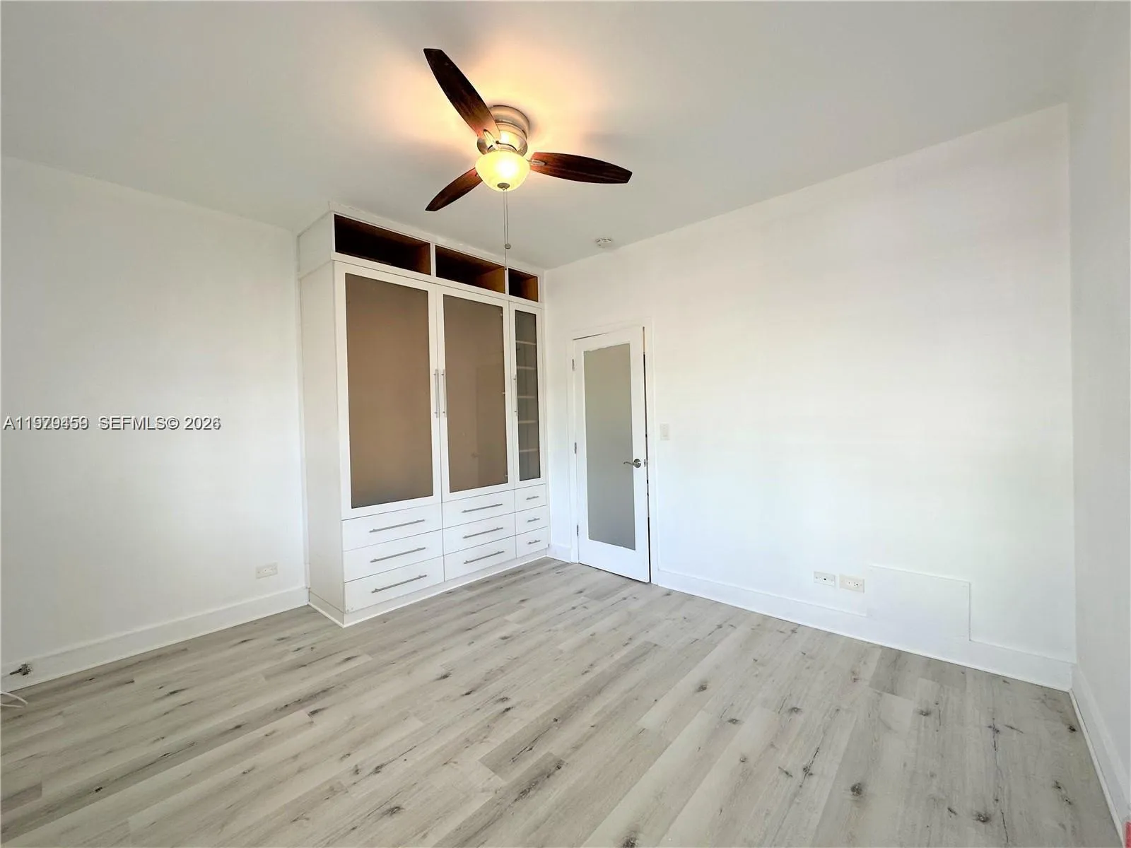 840 10th St 10, Miami Beach, Florida 33139, Miami Beach, Florida 33139, 2 Bedrooms Bedrooms, ,1 BathroomBathrooms,Residential Lease,For Rent,840 10th St 10, Miami Beach, Florida 33139,A11979459