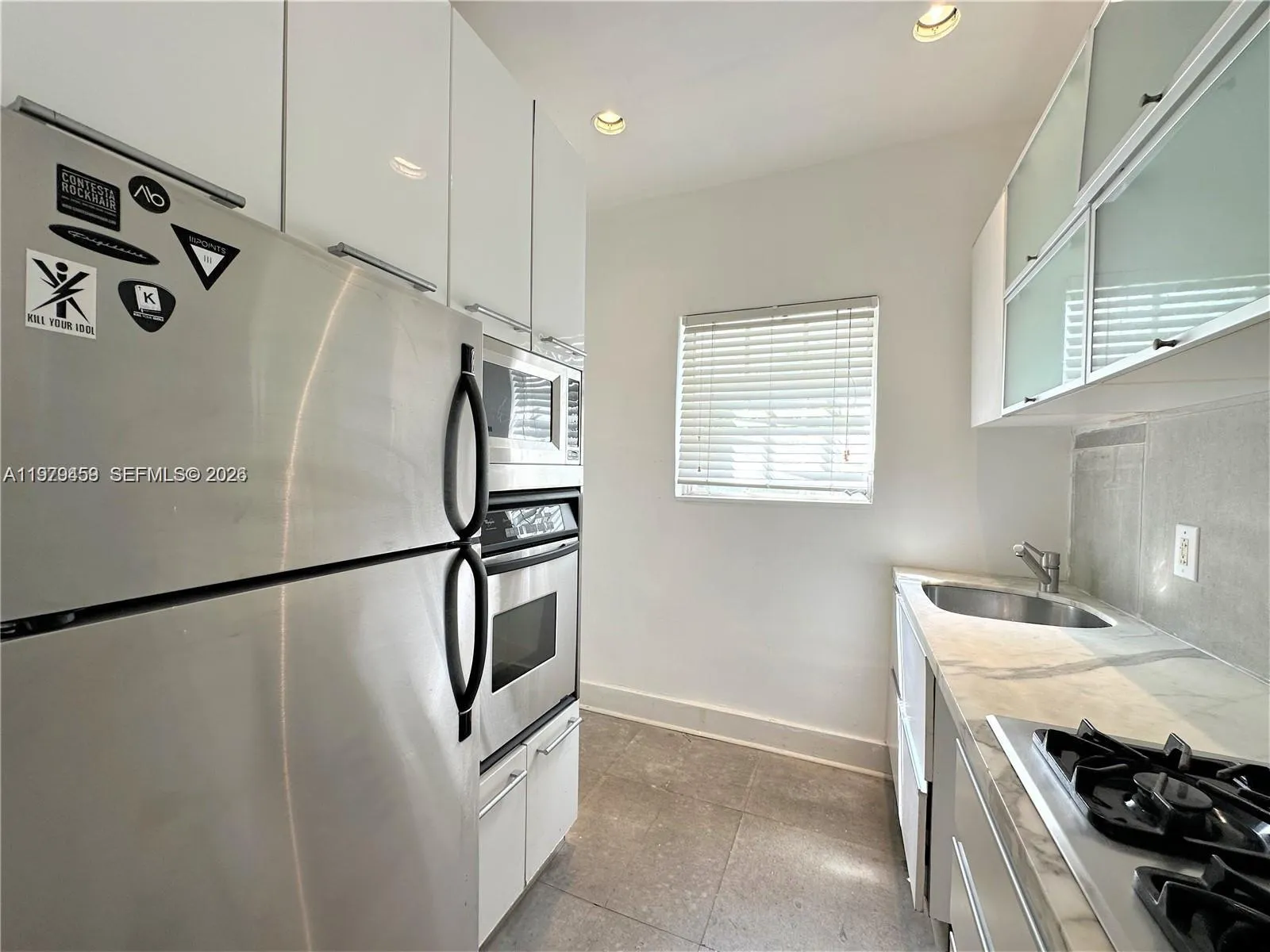 840 10th St 10, Miami Beach, Florida 33139, Miami Beach, Florida 33139, 2 Bedrooms Bedrooms, ,1 BathroomBathrooms,Residential Lease,For Rent,840 10th St 10, Miami Beach, Florida 33139,A11979459
