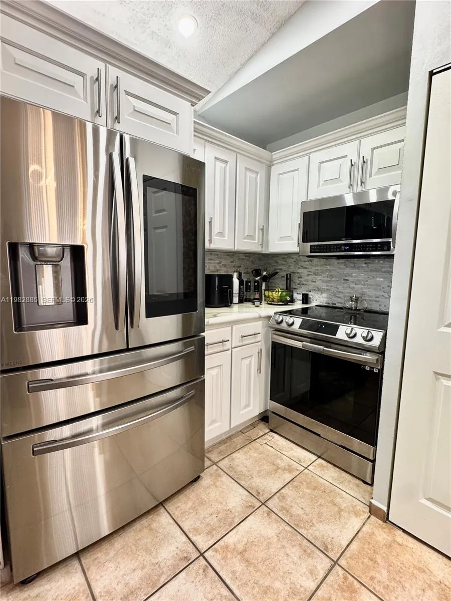 17679 Sw 146th Ct, Miami, Florida 33177, Miami, Florida 33177, 3 Bedrooms Bedrooms, ,2 BathroomsBathrooms,Residential Lease,For Rent,17679 Sw 146th Ct, Miami, Florida 33177,A11982885