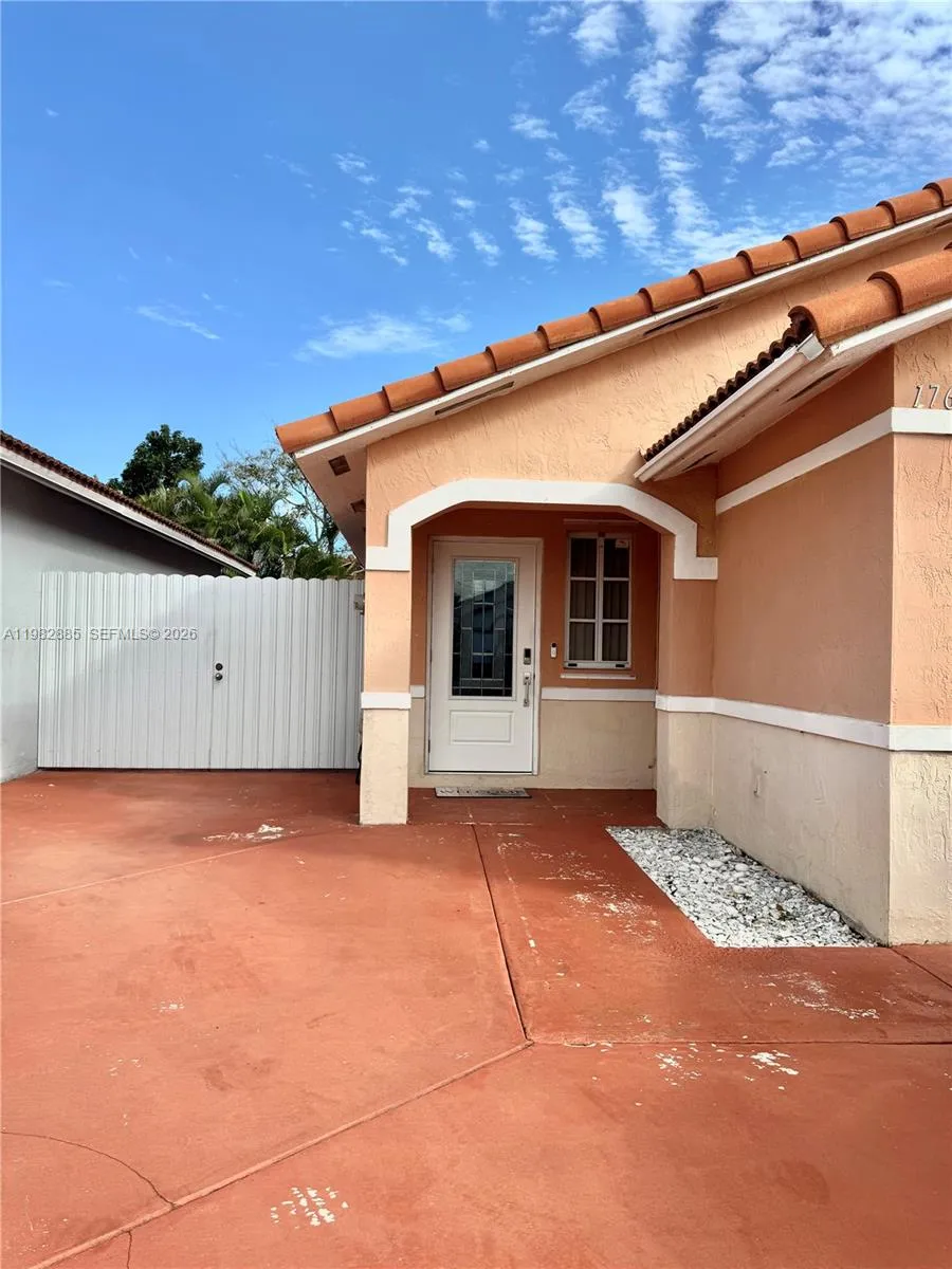 17679 Sw 146th Ct, Miami, Florida 33177, Miami, Florida 33177, 3 Bedrooms Bedrooms, ,2 BathroomsBathrooms,Residential Lease,For Rent,17679 Sw 146th Ct, Miami, Florida 33177,A11982885