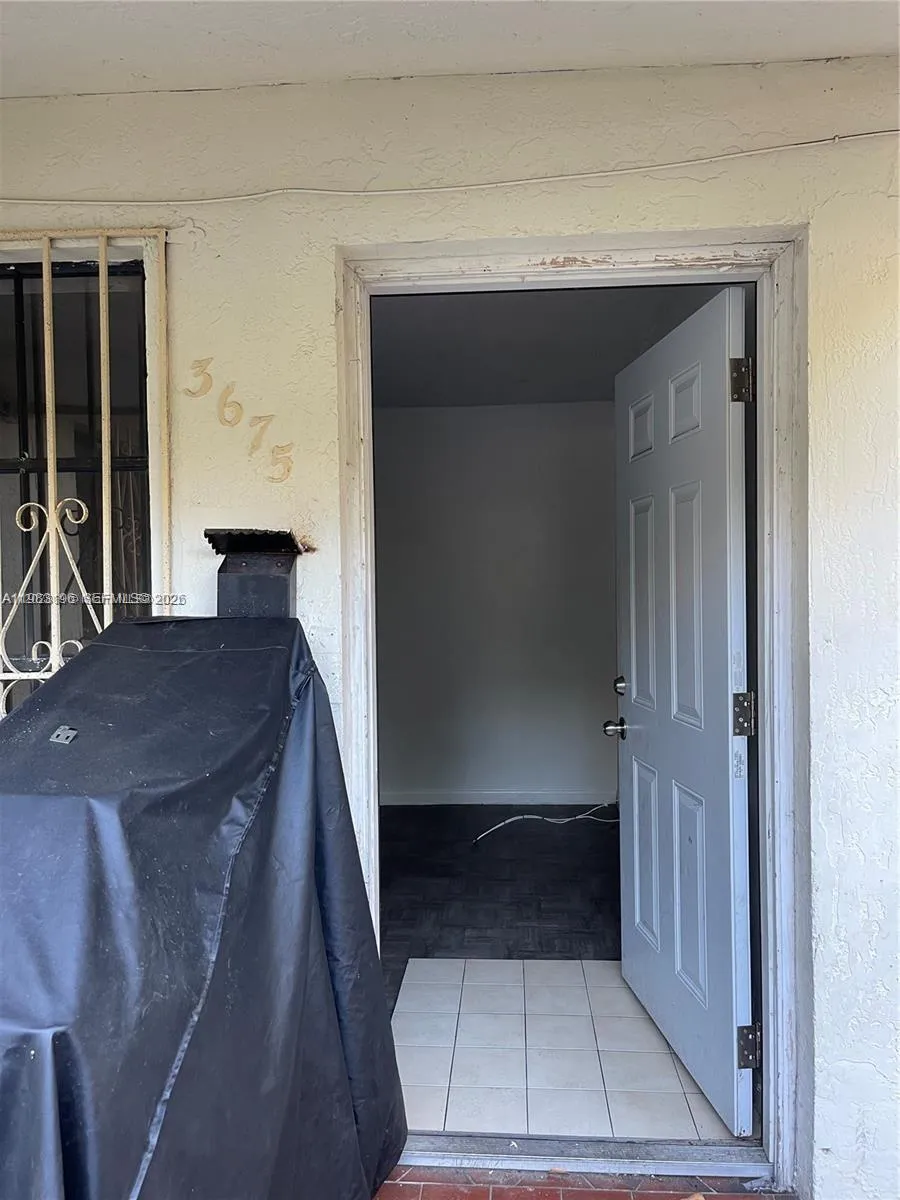3675 Florida Ave 3675, Miami, Florida 33133, Miami, Florida 33133, 2 Bedrooms Bedrooms, ,1 BathroomBathrooms,Residential Lease,For Rent,3675 Florida Ave 3675, Miami, Florida 33133,A11983196 3675 Florida Ave 3675, Miami, Florida 33133, Miami, Florida 33133, 2 Bedrooms Bedrooms, ,1 BathroomBathrooms,Residential Lease,For Rent,3675 Florida Ave 3675, Miami, Florida 33133,A11983196