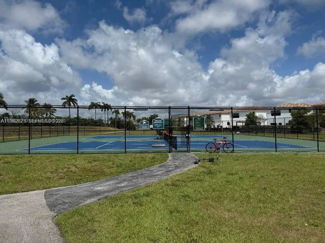 424 Ne 194th Ter, Miami, Florida 33179, Miami, Florida 33179, 3 Bedrooms Bedrooms, ,2 BathroomsBathrooms,Residential,For Sale,424 Ne 194th Ter, Miami, Florida 33179,A11982625