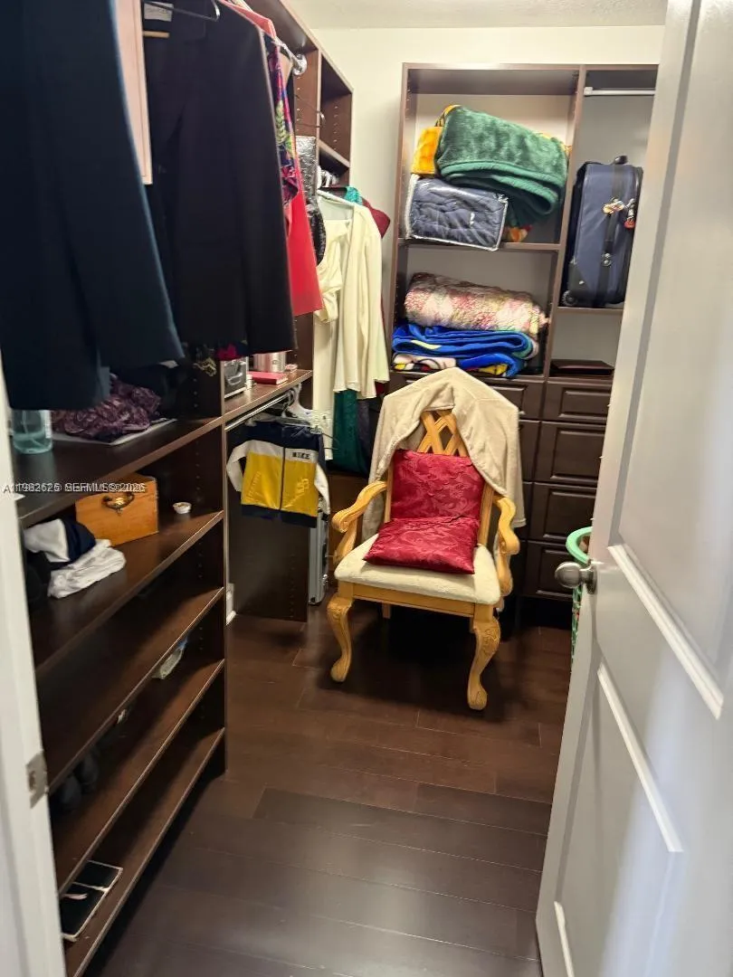 424 Ne 194th Ter, Miami, Florida 33179, Miami, Florida 33179, 3 Bedrooms Bedrooms, ,2 BathroomsBathrooms,Residential,For Sale,424 Ne 194th Ter, Miami, Florida 33179,A11982625