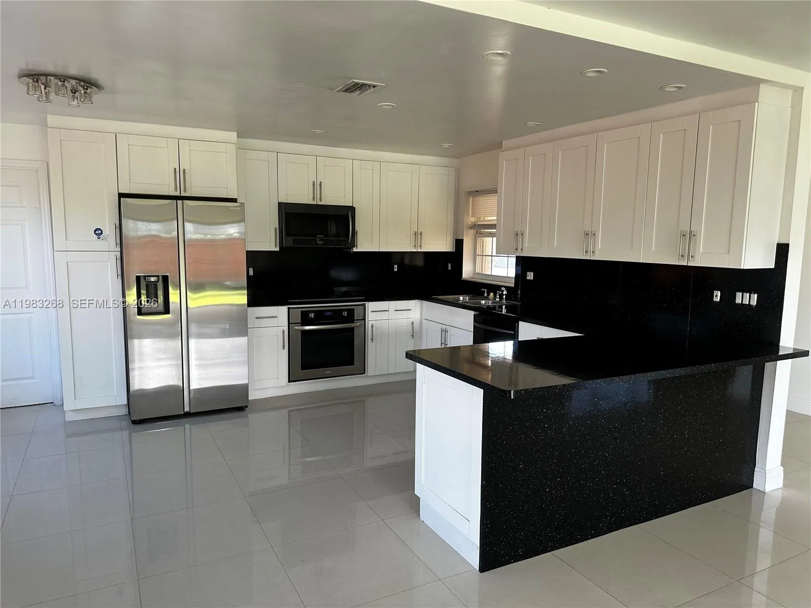 9798 Sw 158th St, Miami, Florida 33157, Miami, Florida 33157, 3 Bedrooms Bedrooms, ,2 BathroomsBathrooms,Residential Lease,For Rent,9798 Sw 158th St, Miami, Florida 33157,A11983268