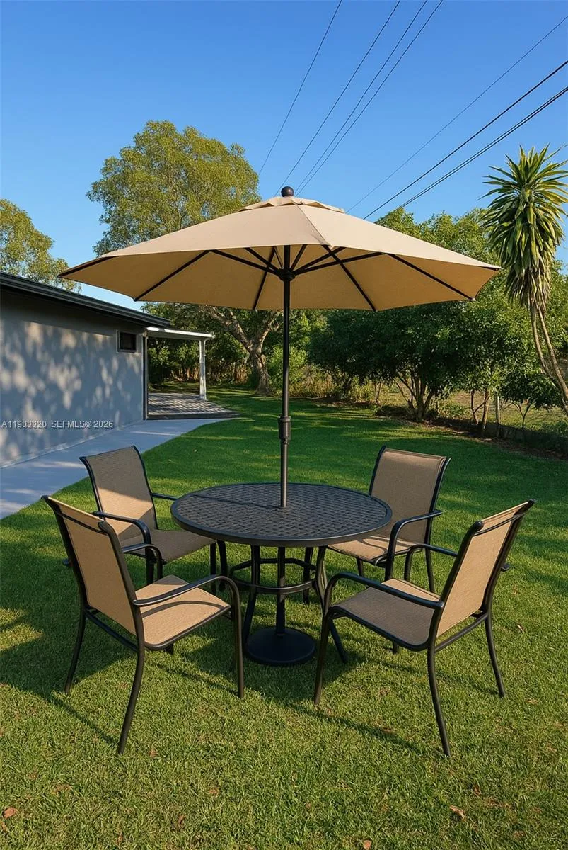 3820 Sw 16th St 0, Fort Lauderdale, Florida 33312, Fort Lauderdale, Florida 33312, 3 Bedrooms Bedrooms, ,2 BathroomsBathrooms,Residential Lease,For Rent,3820 Sw 16th St 0, Fort Lauderdale, Florida 33312,A11983320