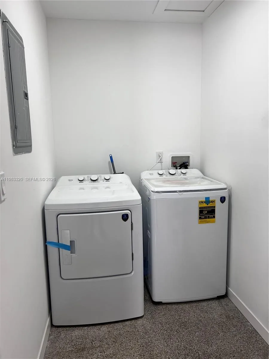 3820 Sw 16th St 0, Fort Lauderdale, Florida 33312, Fort Lauderdale, Florida 33312, 3 Bedrooms Bedrooms, ,2 BathroomsBathrooms,Residential Lease,For Rent,3820 Sw 16th St 0, Fort Lauderdale, Florida 33312,A11983320